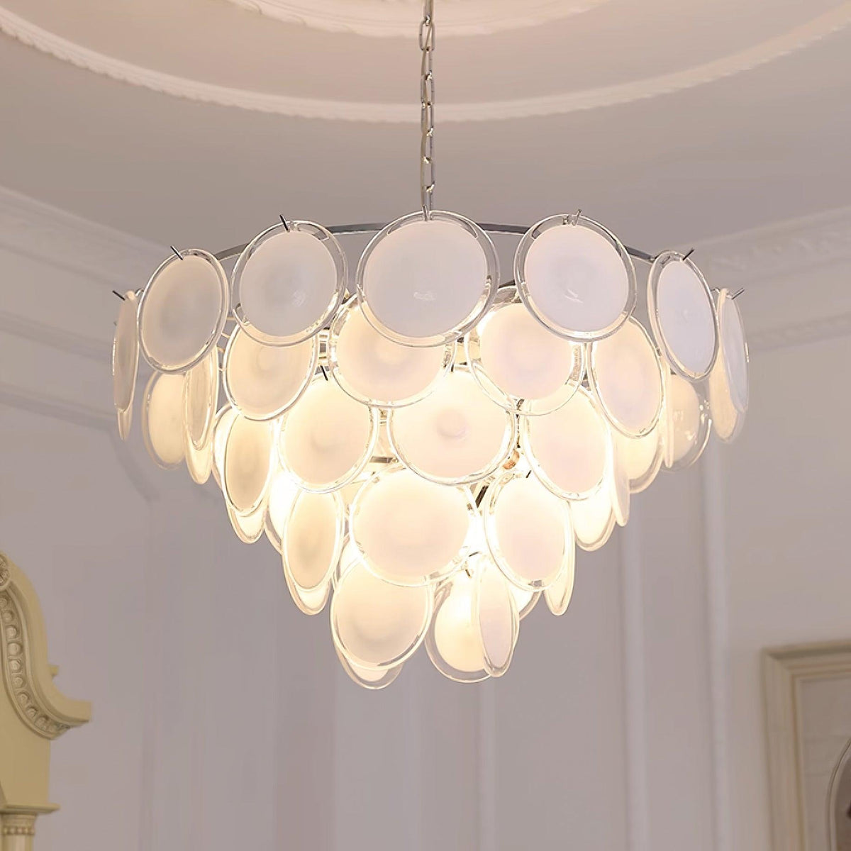 Lumirae lysekrone, kaskade af matterede glasskiver