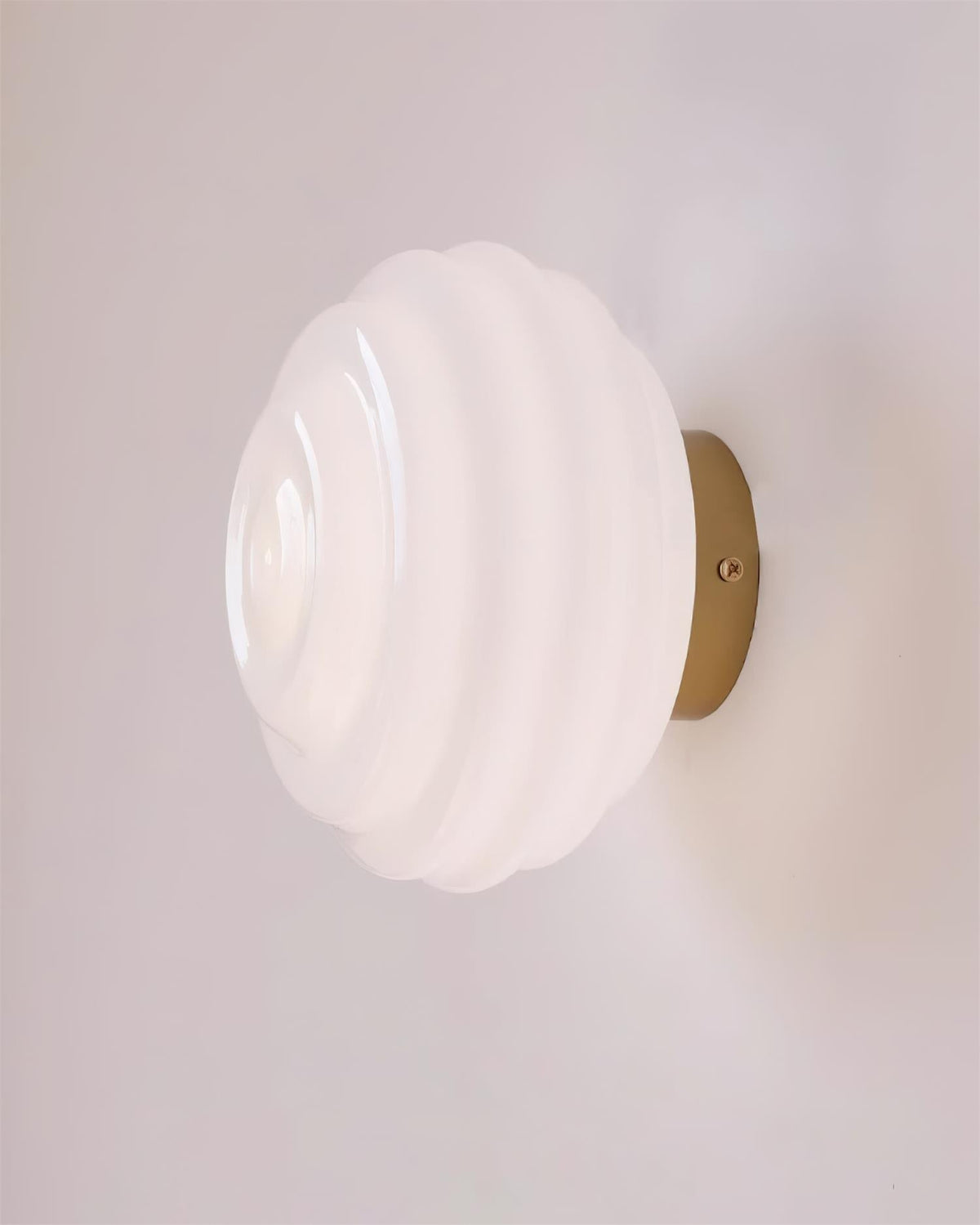 Celalelle vägglampa i glas