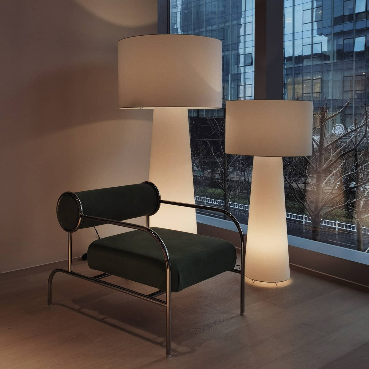Viraalella golvlampa