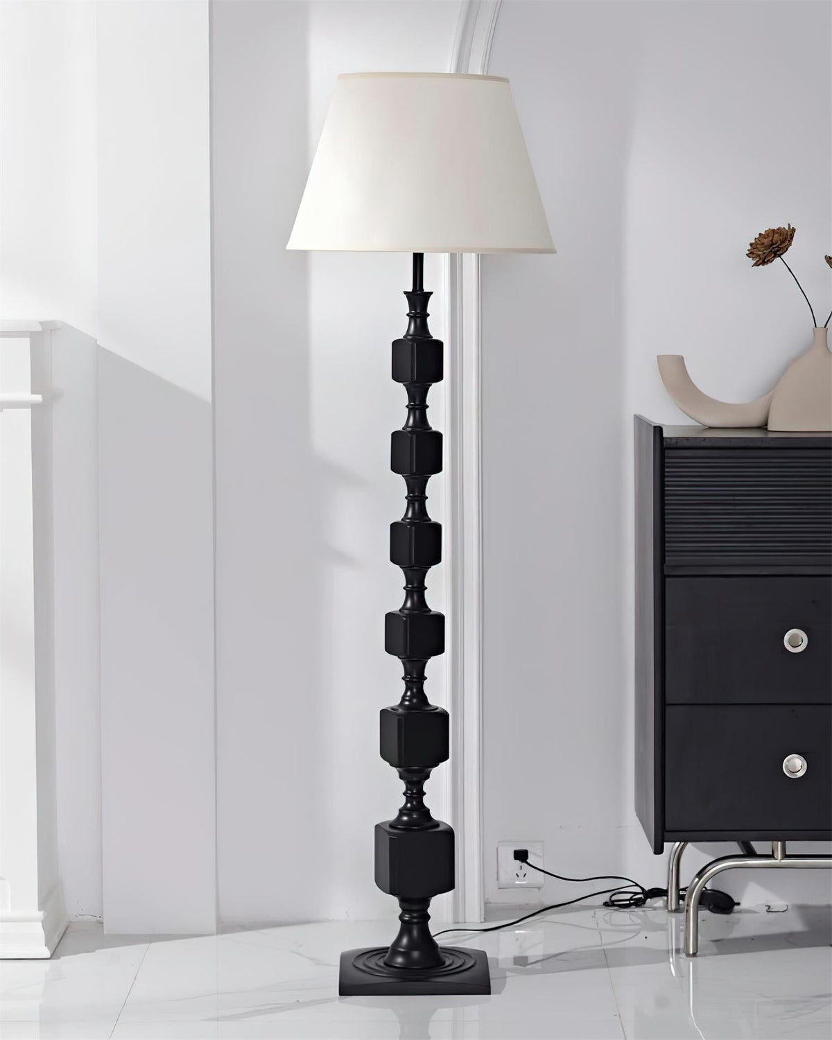 Lumaline Floor Lamp