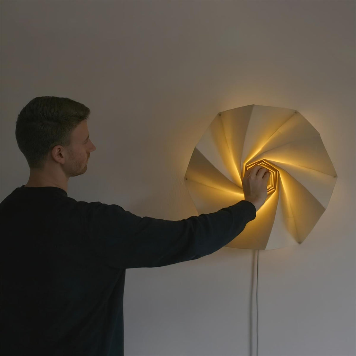 Norenise Wall Lamp