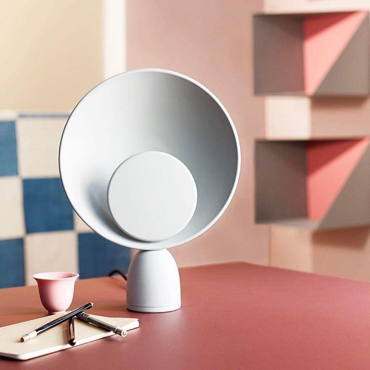 Prynd moderne bordlampe