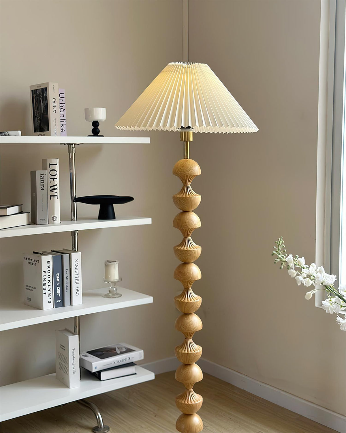 Bobbin-gulvlampe