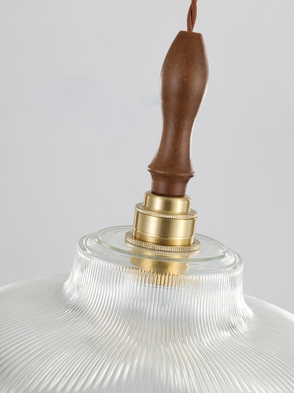 Arcara vintage-pendellampe i rillet glas og træ