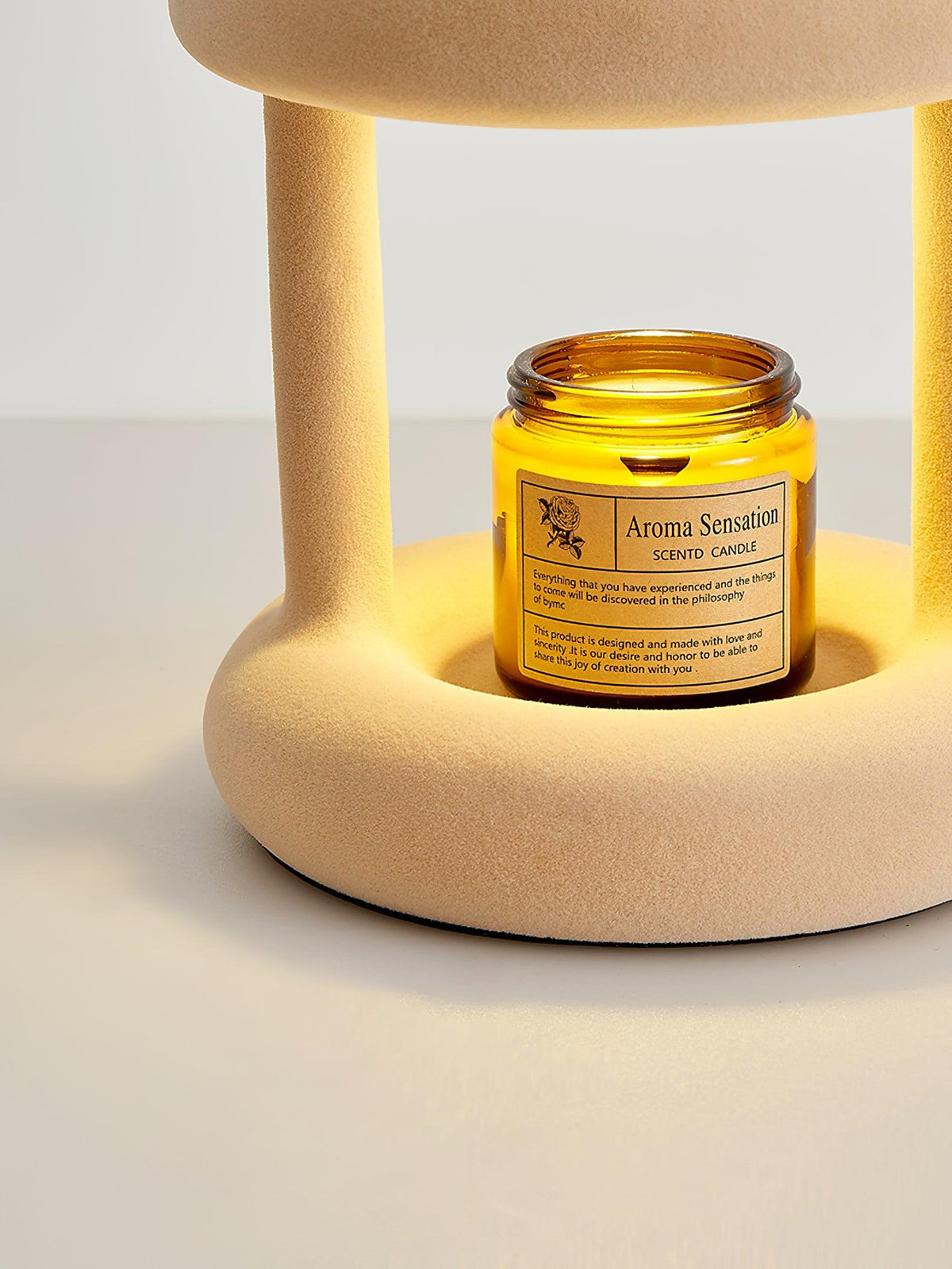 Zarinil lekfull bordslampa i flockad resin