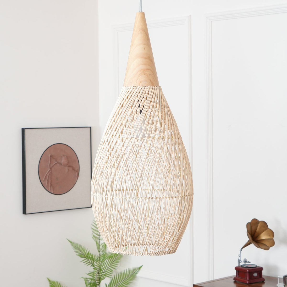 Pendellampe med flettet rattan