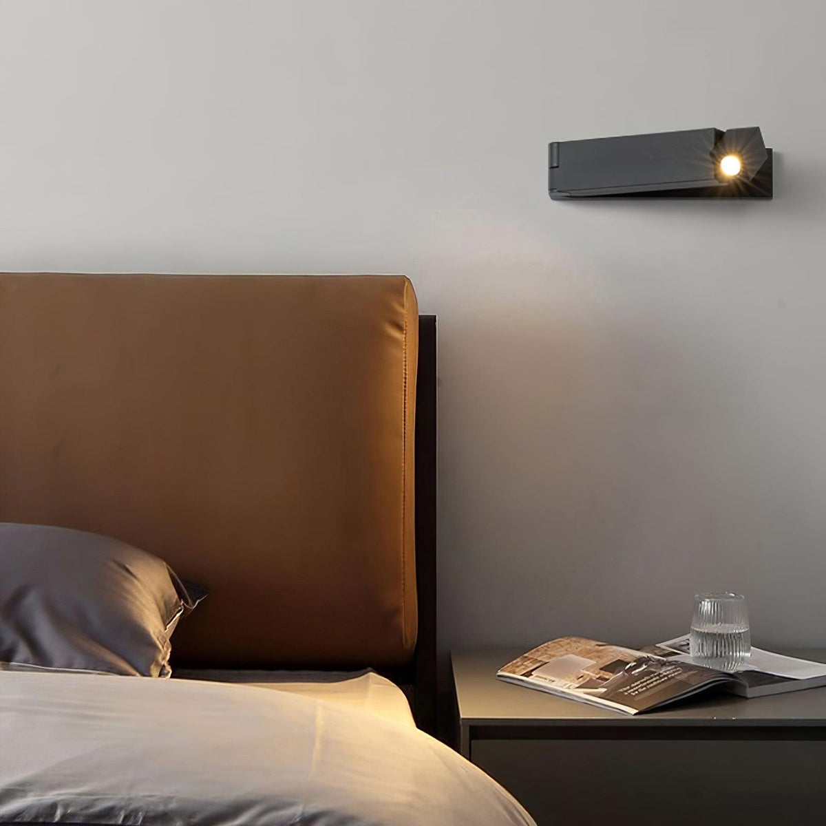LED-seinävalaisin, alumiiniseosrunko, mattamusta nikkeli, minimalistinen