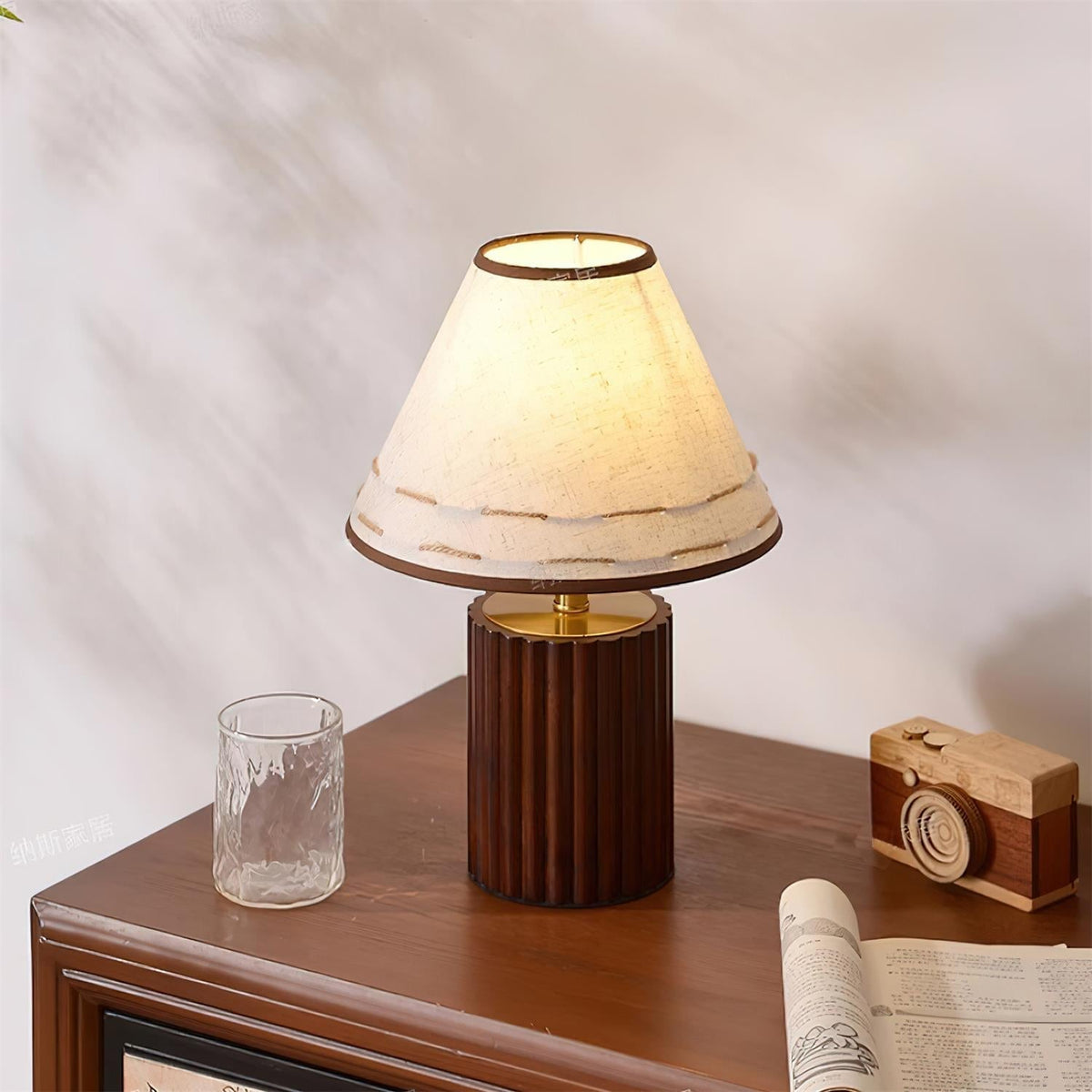 Nororelia Table Lamp