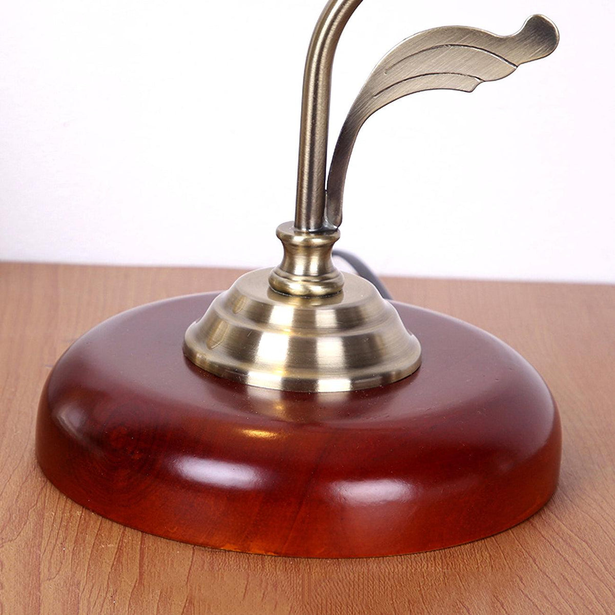 Velivise retro bordslampa i form av en blomma