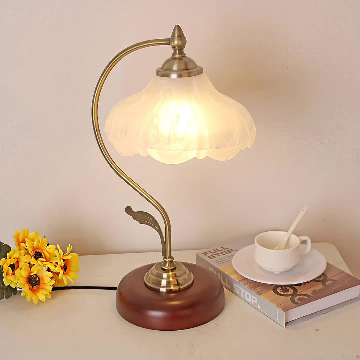 Velivise retro bordslampa i form av en blomma