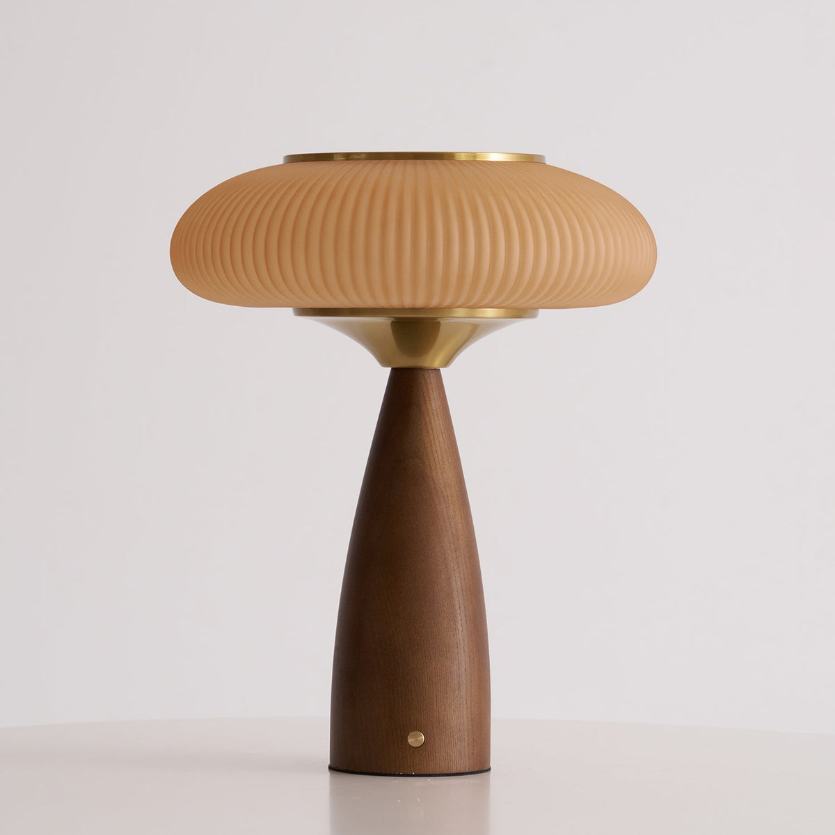 Candeeiro de mesa Reneriella