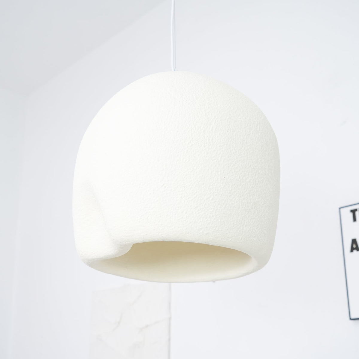 Candeeiro suspenso Nuo de gesso com cúpula arredondada, Wabi Sabi