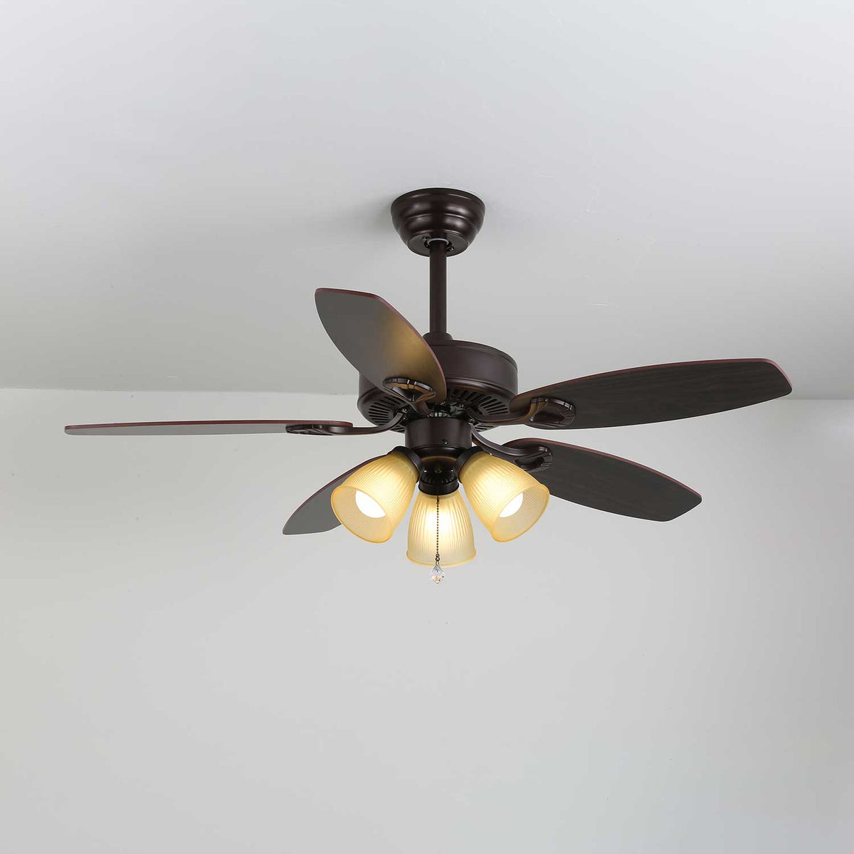 Calviera vintage takfläkt med lampa i trä och glas