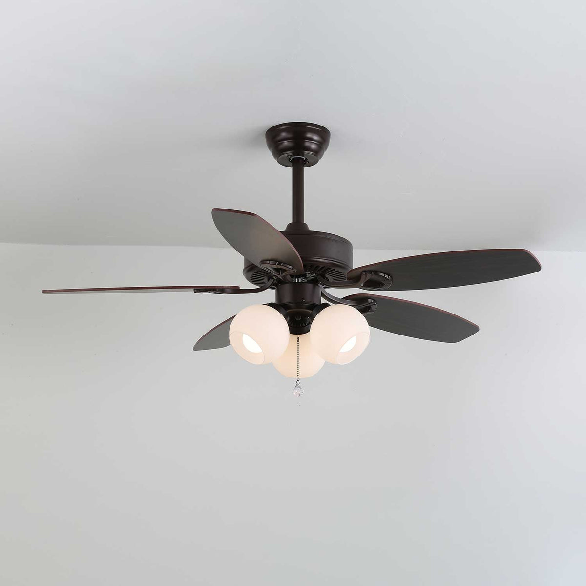 Calviera vintage takfläkt med lampa i trä och glas