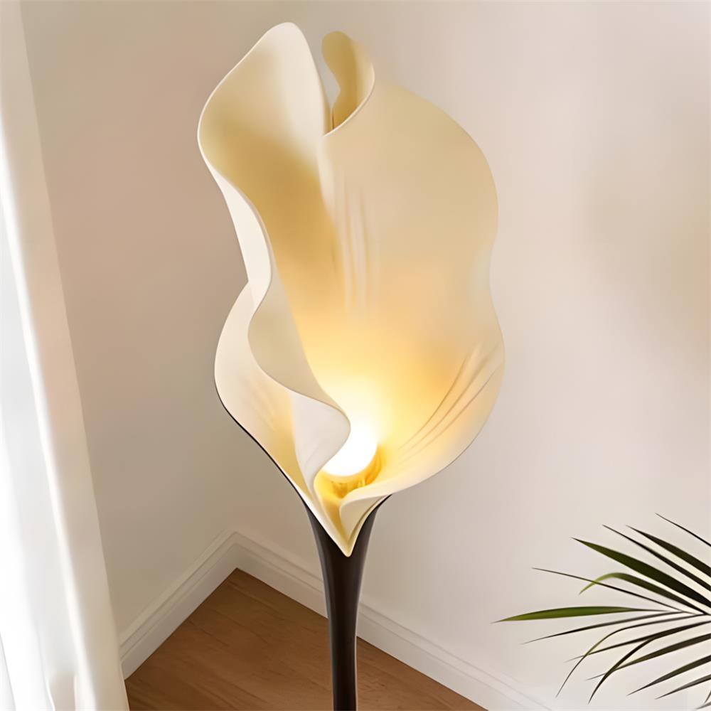 Terialiella Floor Lamp
