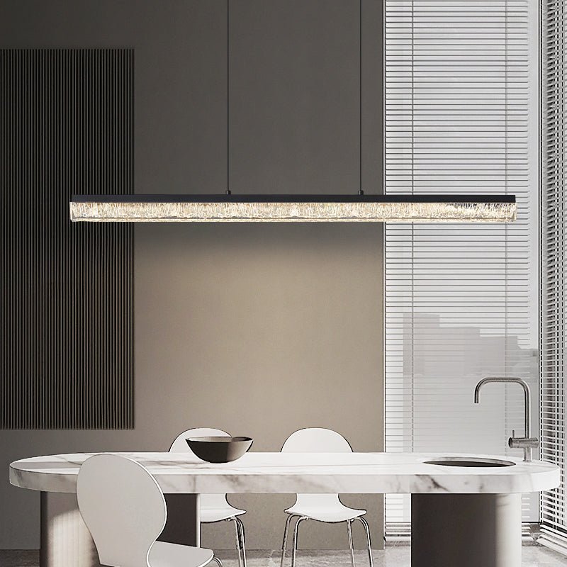 Luz pendente Veluielle preta em acrílico linear