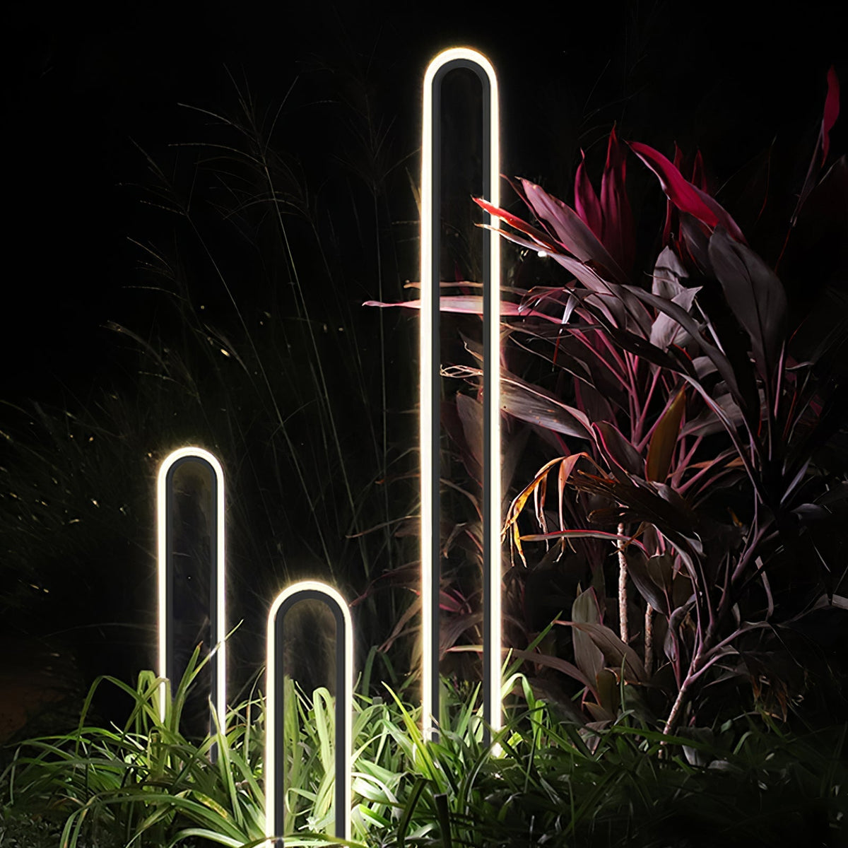 Candeeiro de exterior preto Ovalor para jardim