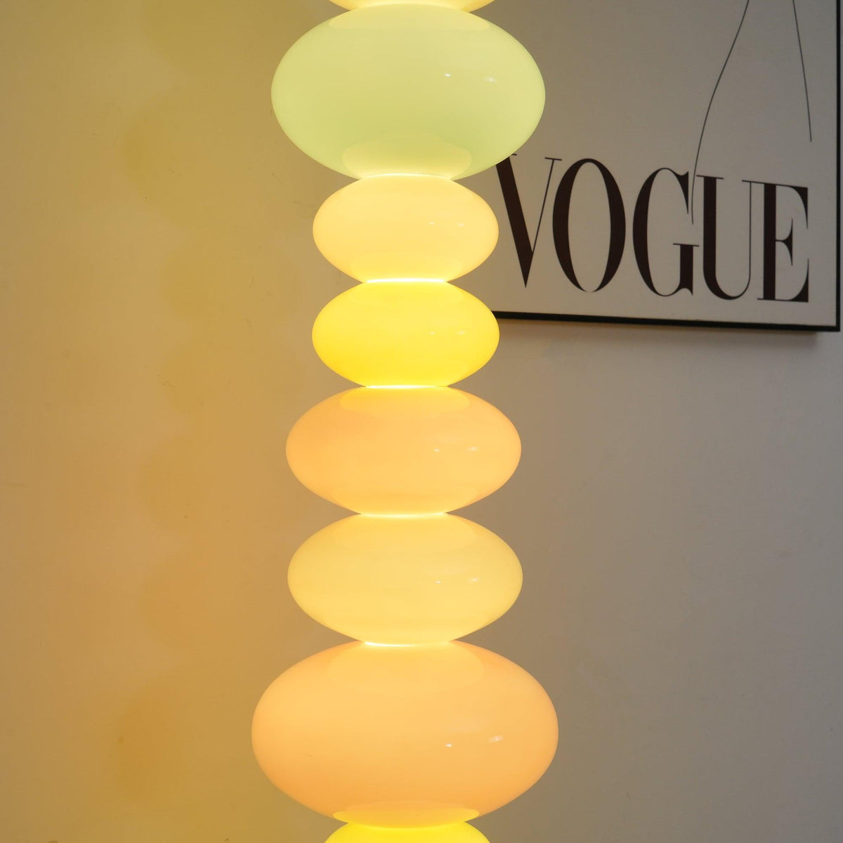 Avelare konstnärlig lekfull golvlampa i marmor