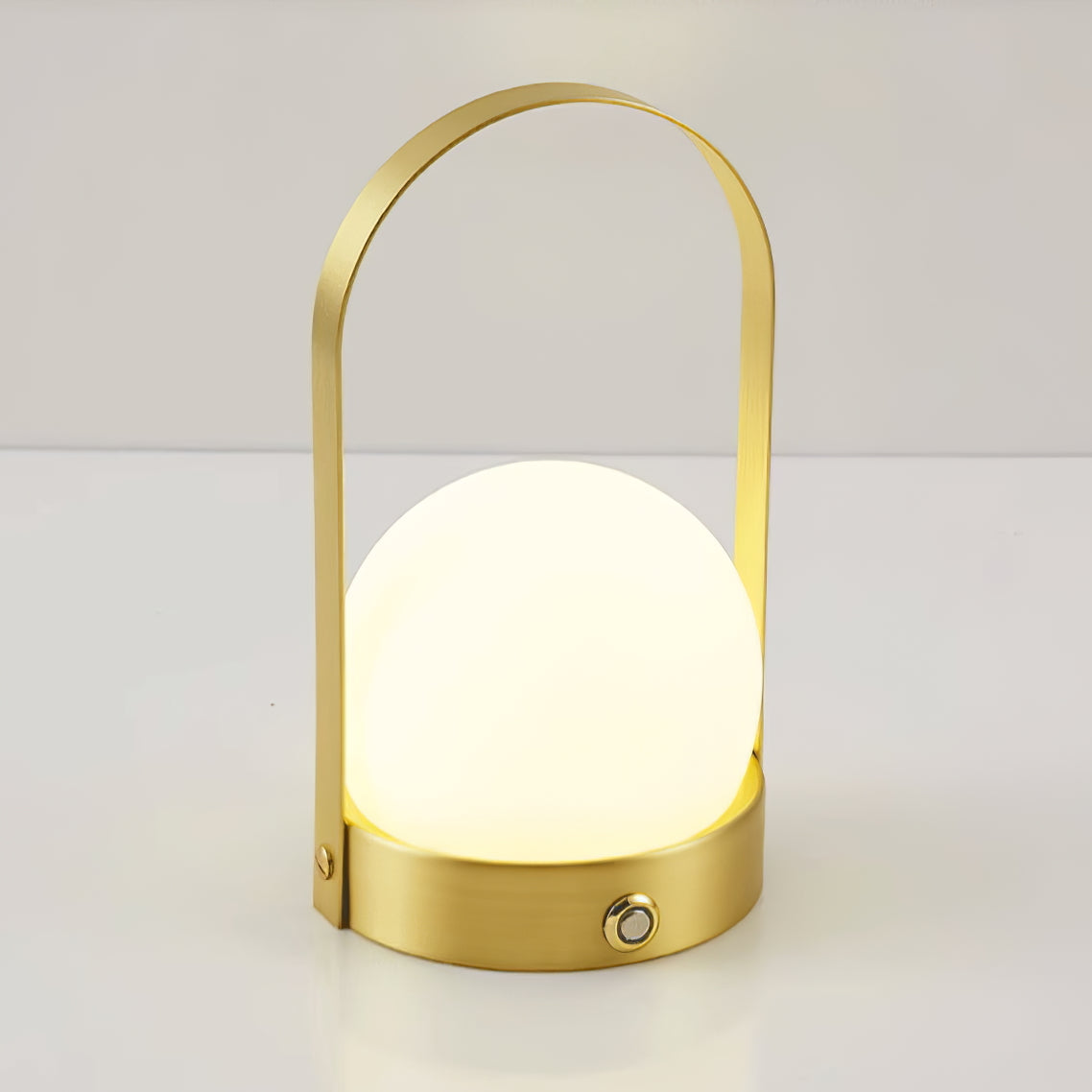 Zenon minimalistinen lasipöytävalaisin