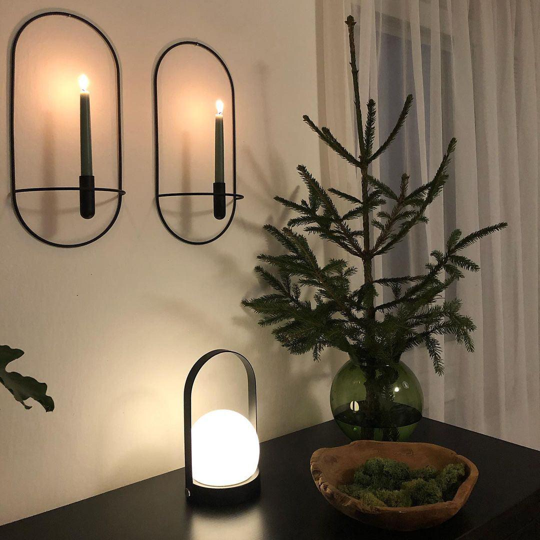 Zenon minimalistinen lasipöytävalaisin