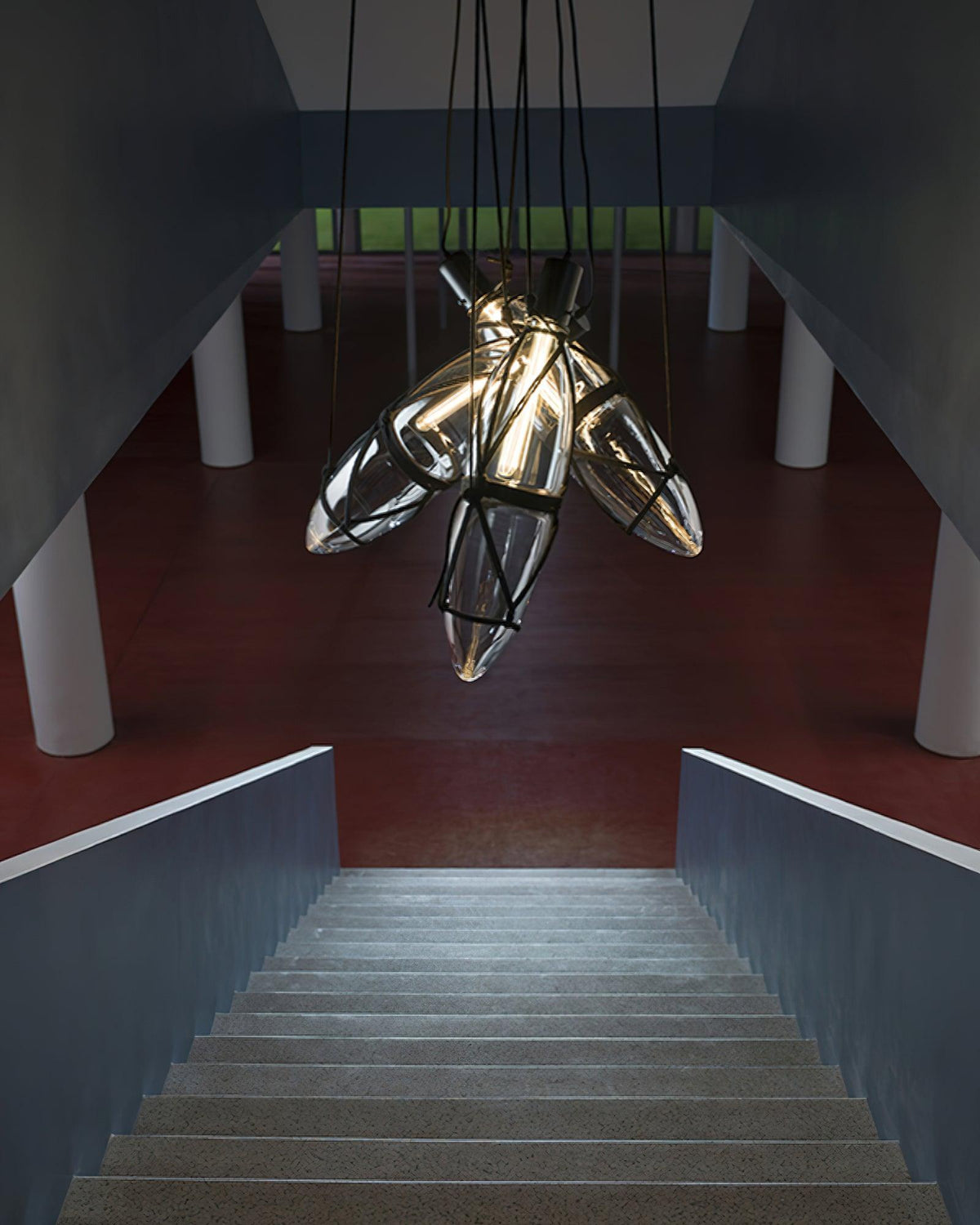 Sior kreativ flaskeformet pendellampe i glas