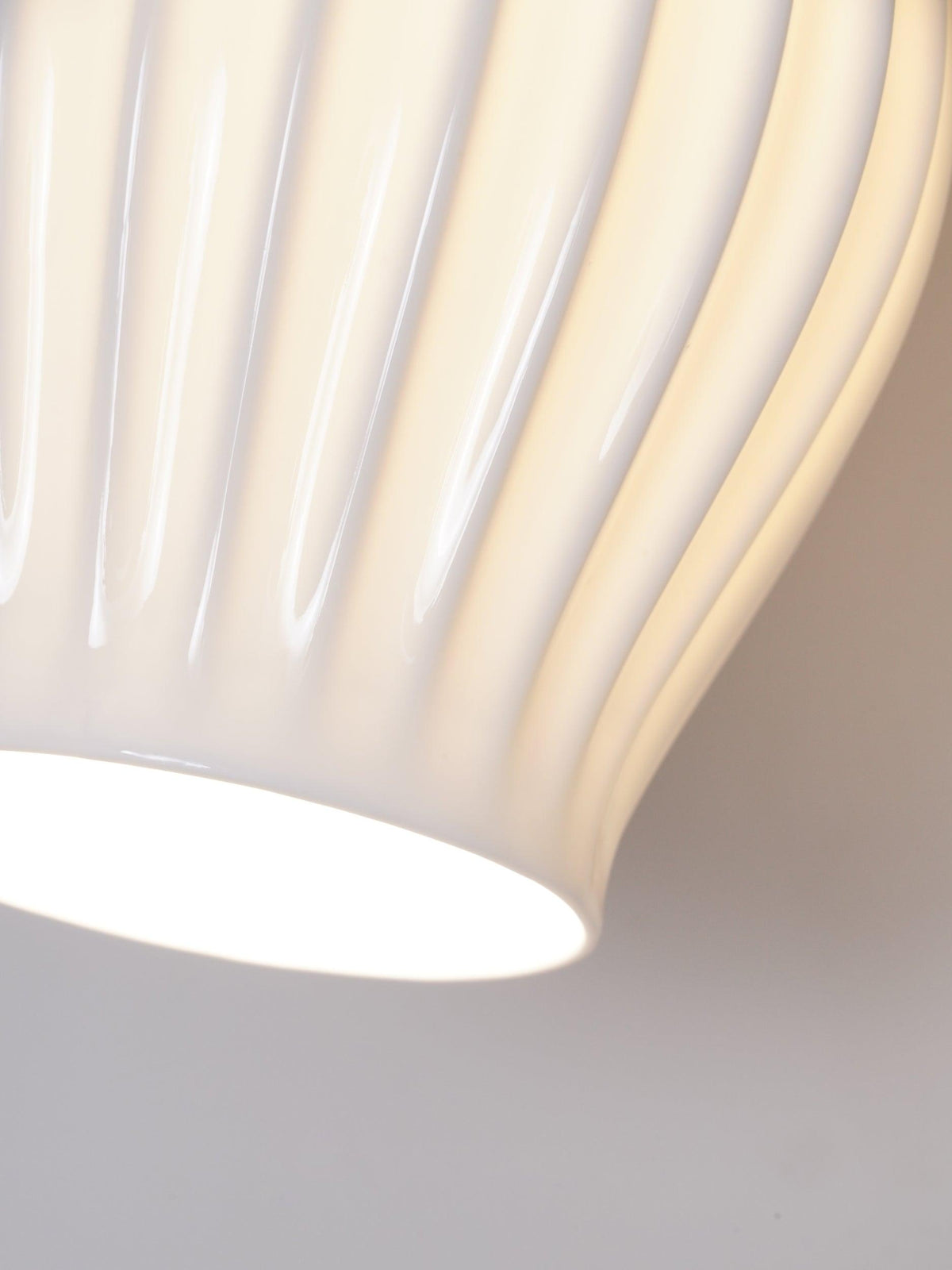 Zotalisra moderne minimalistisk væglampe i rillet keramik
