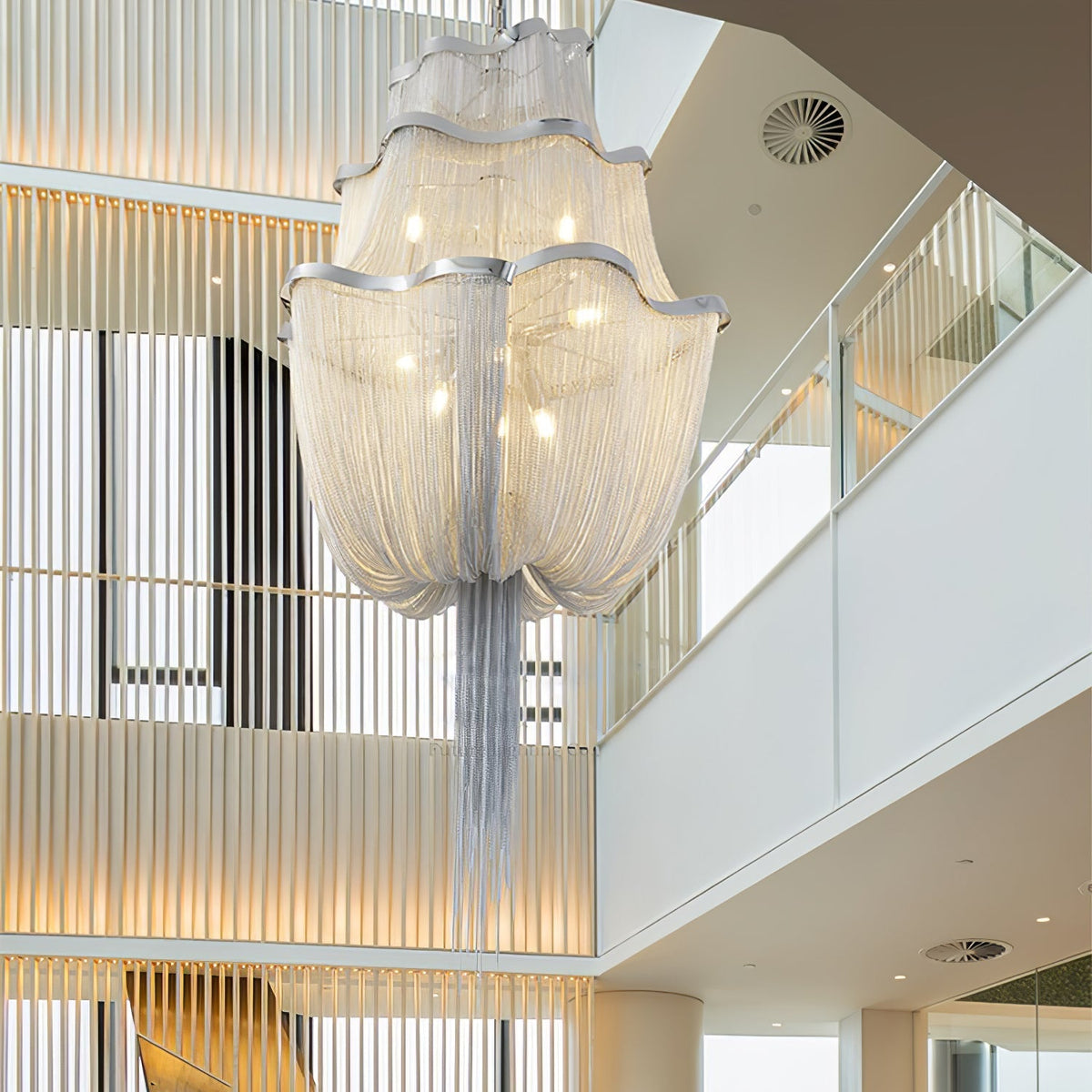 Lustre de correntes em alumínio com brilho níquel moderno Ardelella
