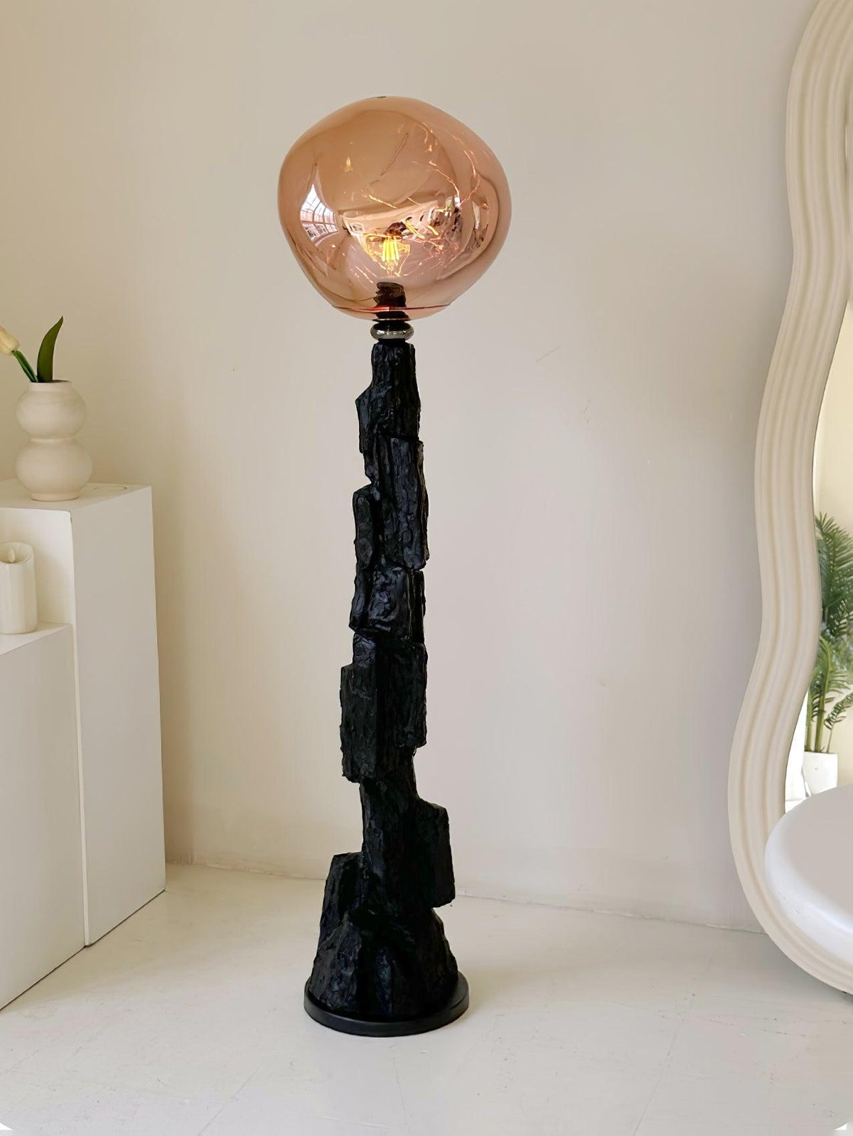 Cireriella Floor Lamp