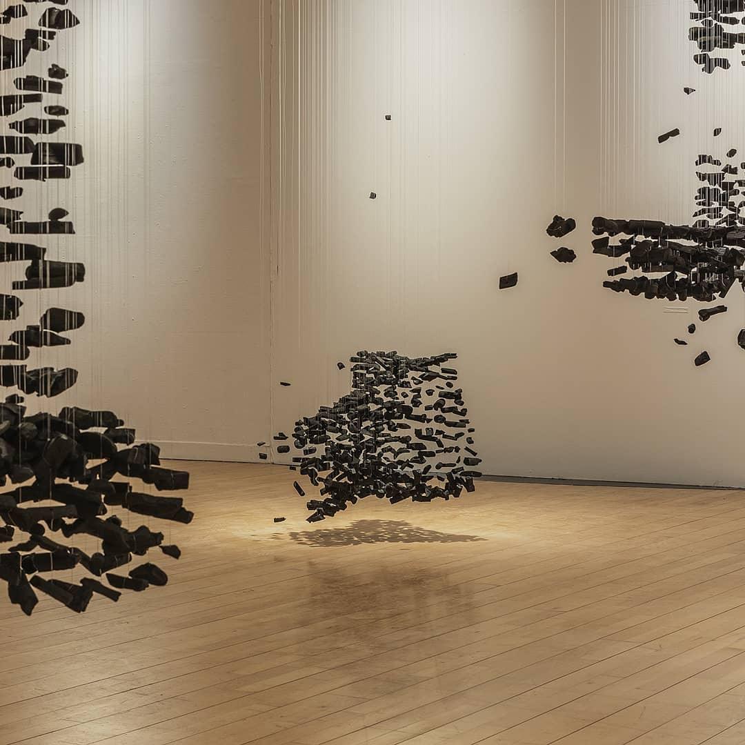 Vaelior postmoderne luksuslysekrone med sorte sten