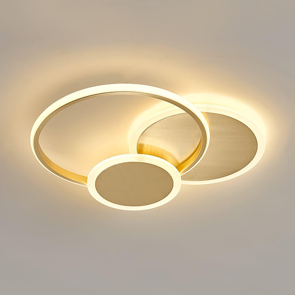 Insk kunstnerisk LED-loftslampe med cirkler