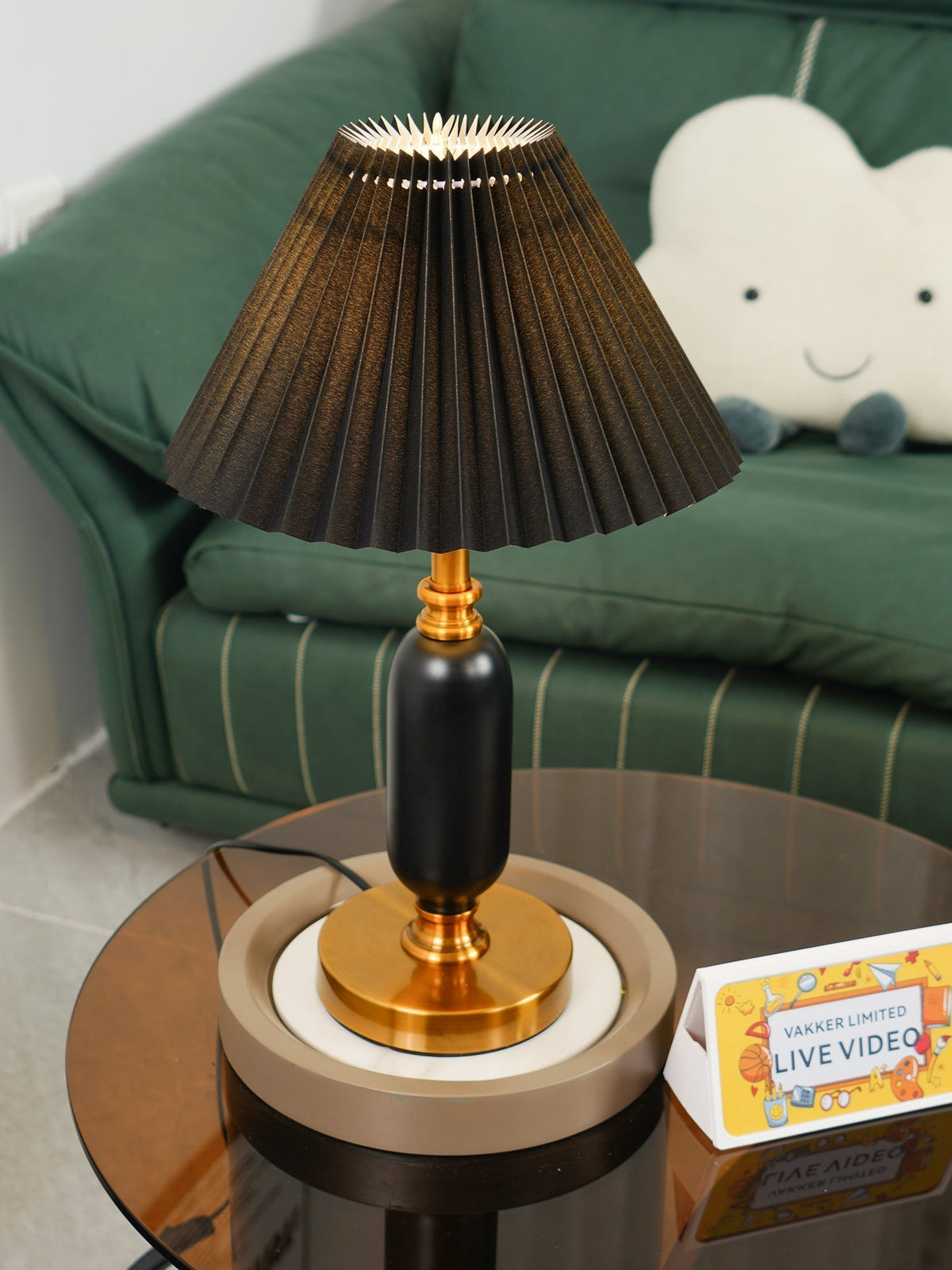 Aurmarila bordslampa i tyg