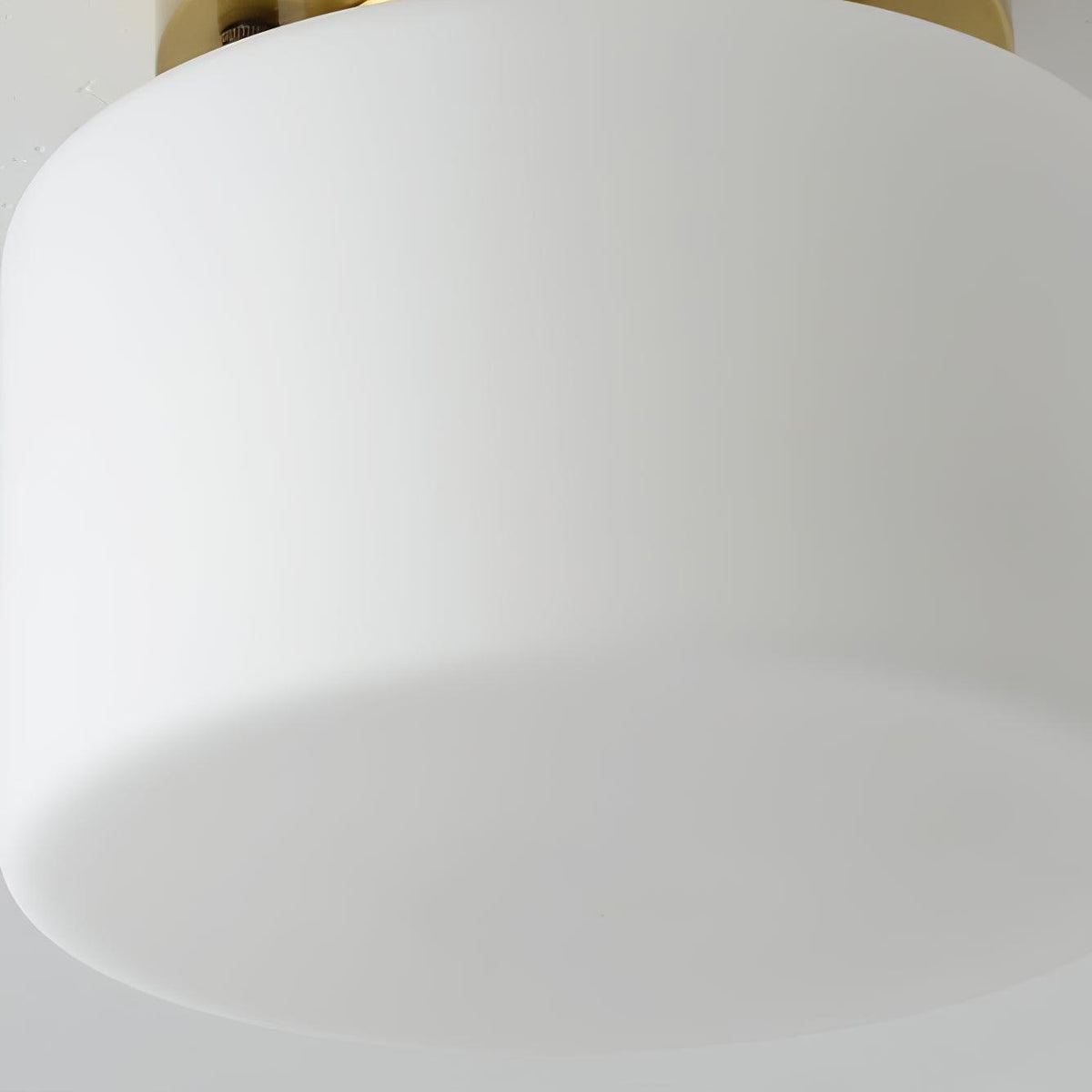 Elsilisra nordisk kunstnerisk loftslampe i messing og glas