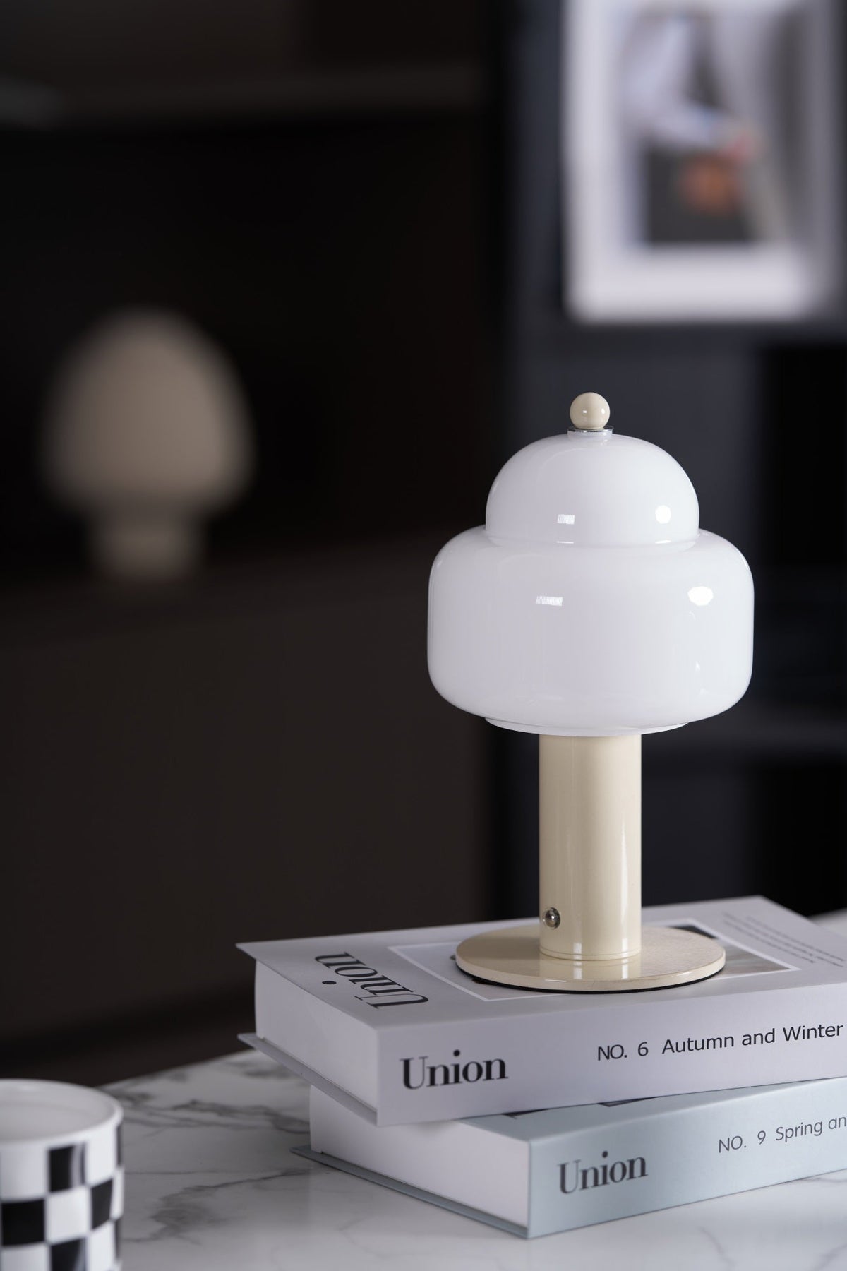Avenaella moderne bordlampe