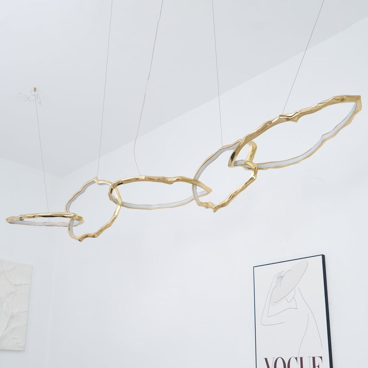 Aballs Cloud Rings-serie lysekrone i messing