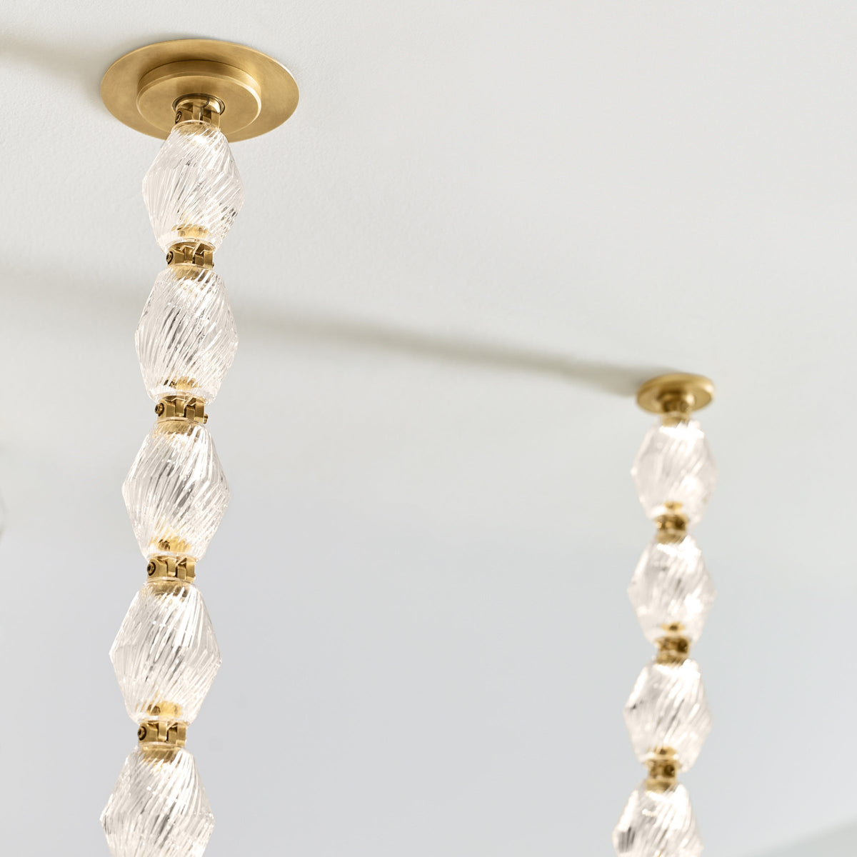 Karma-glasljuskrona