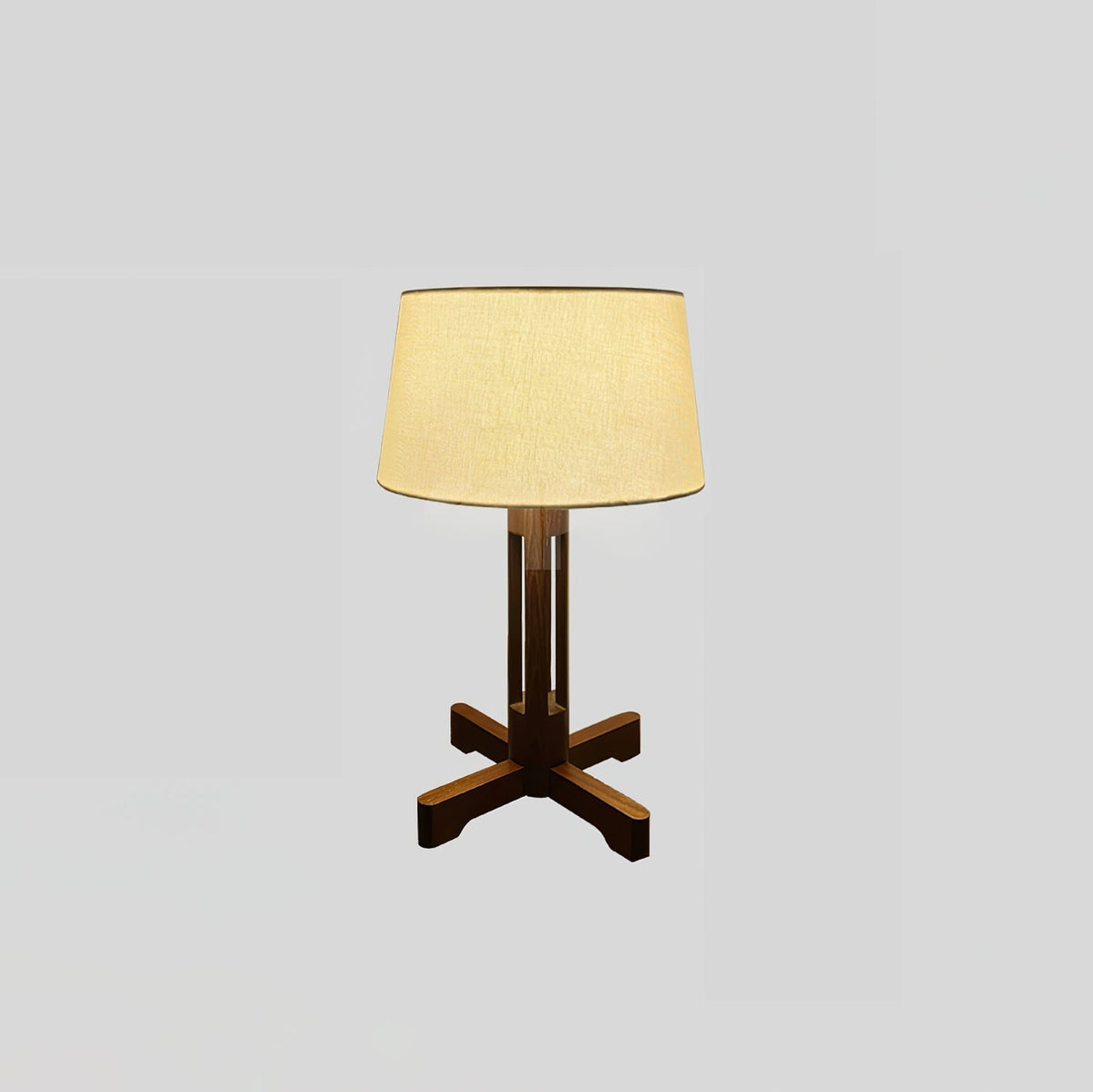Candeeiro de mesa Rinivena em madeira e tecido Contemporary
