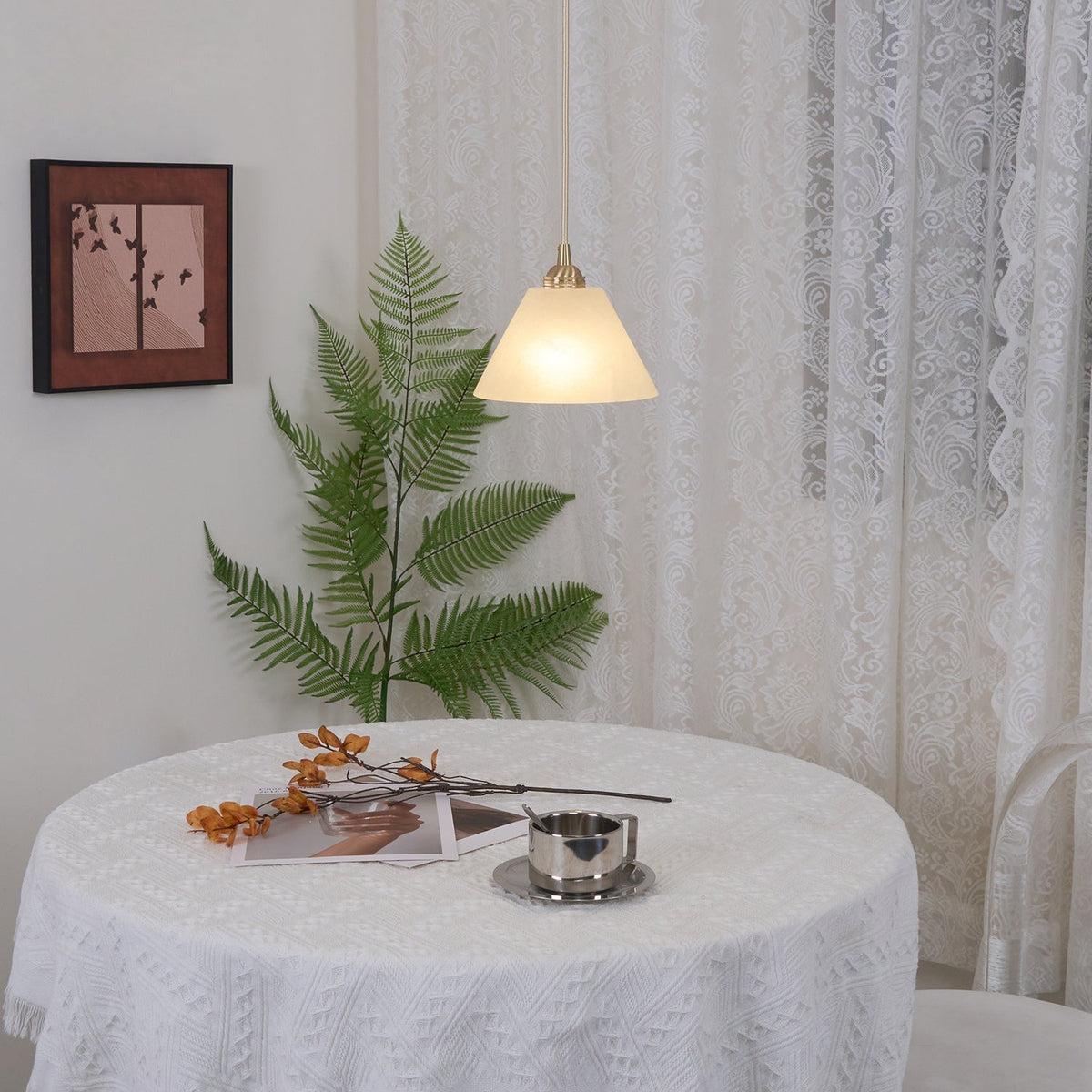 Alberise minimalistisk pendellampa i alabaster