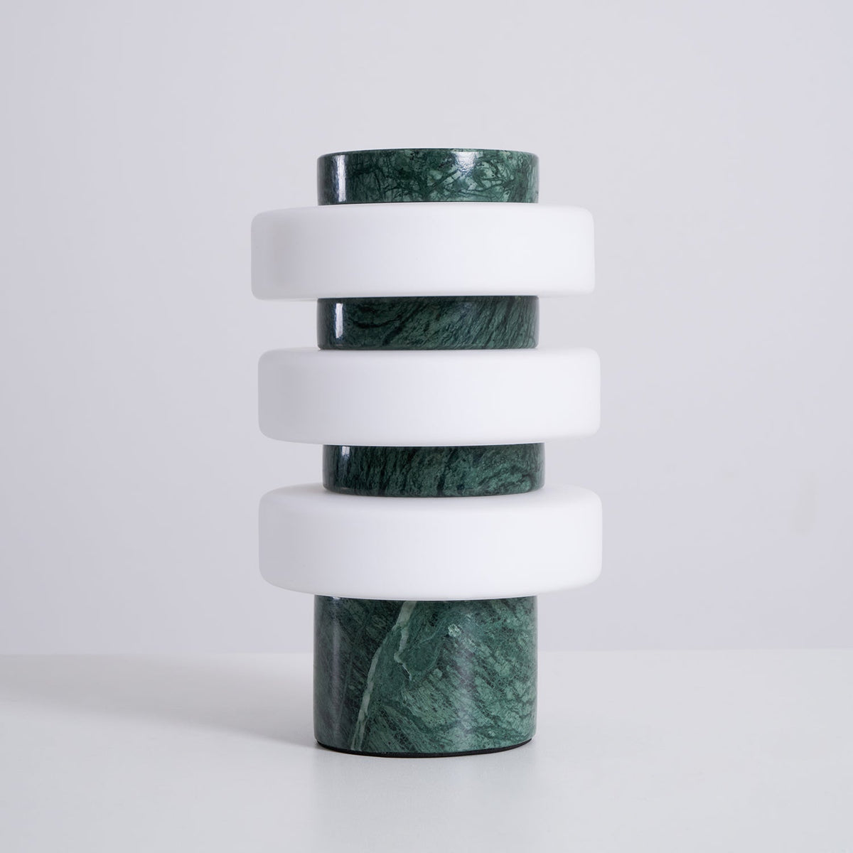 Orelinise-bordlampe