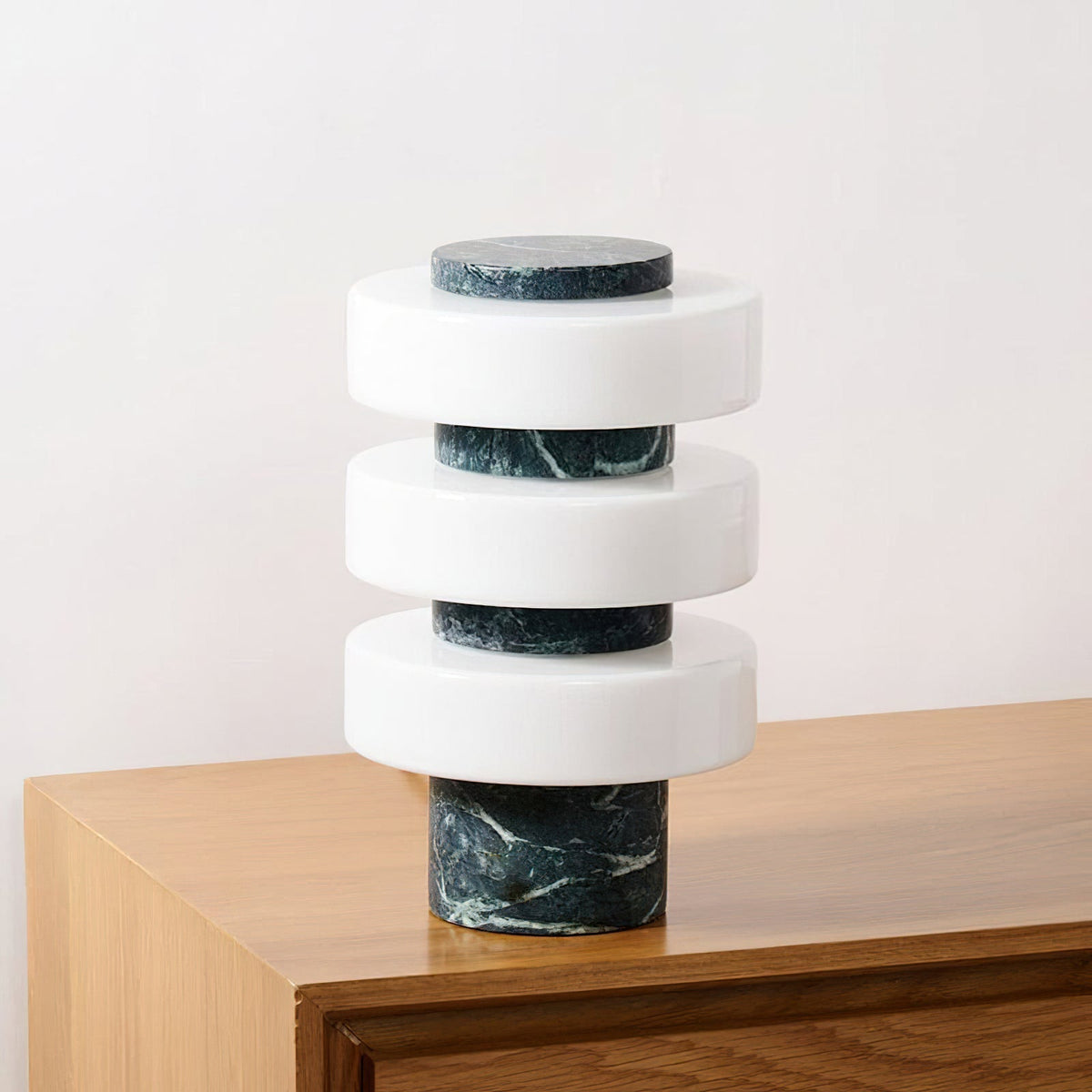 Orelinise-bordlampe
