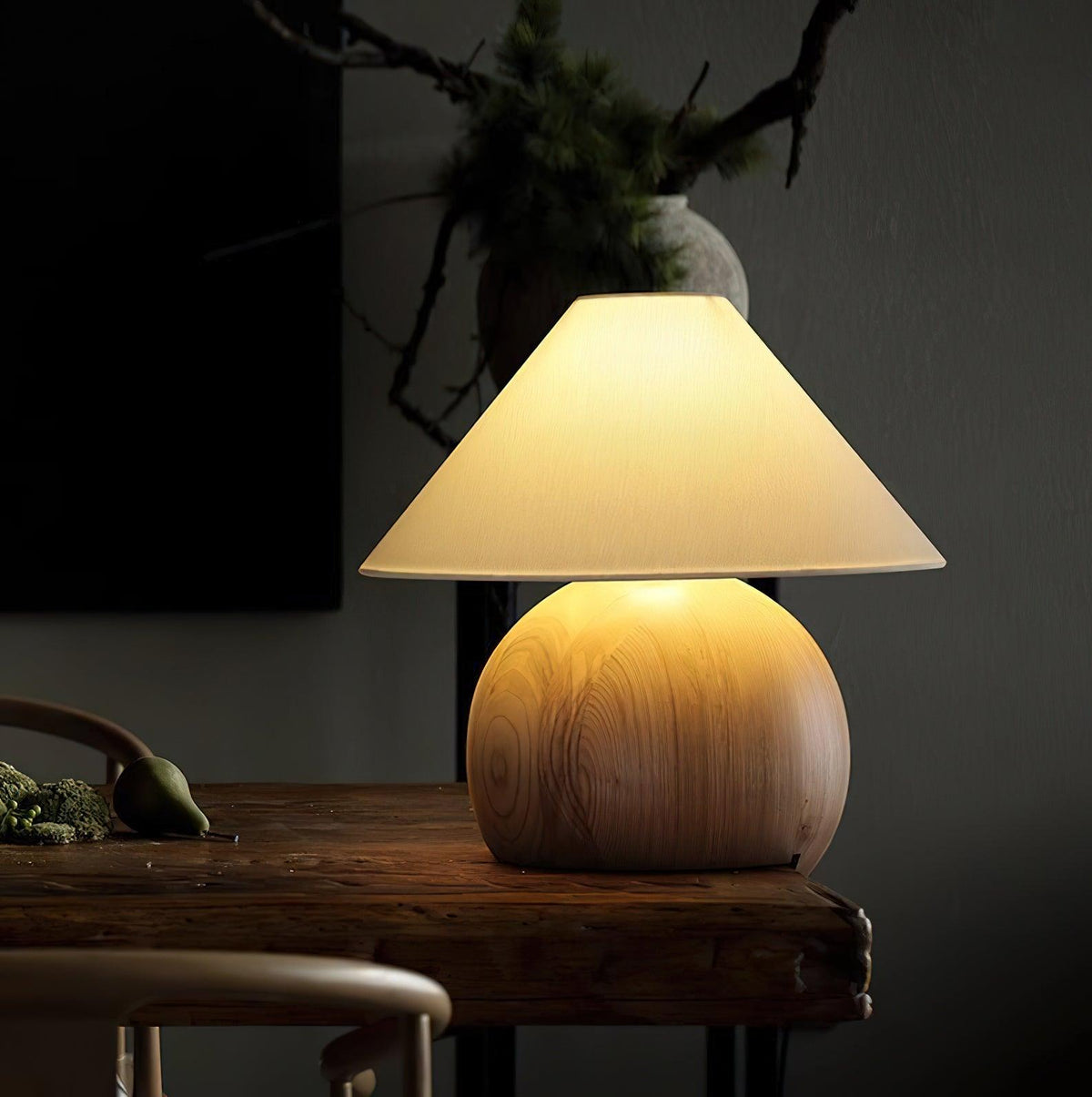 Halise organisk bordslampa i trä