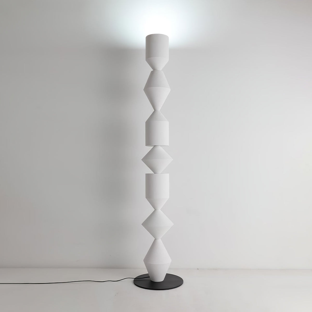 Drisen minimalistisk gulvlampe i træ
