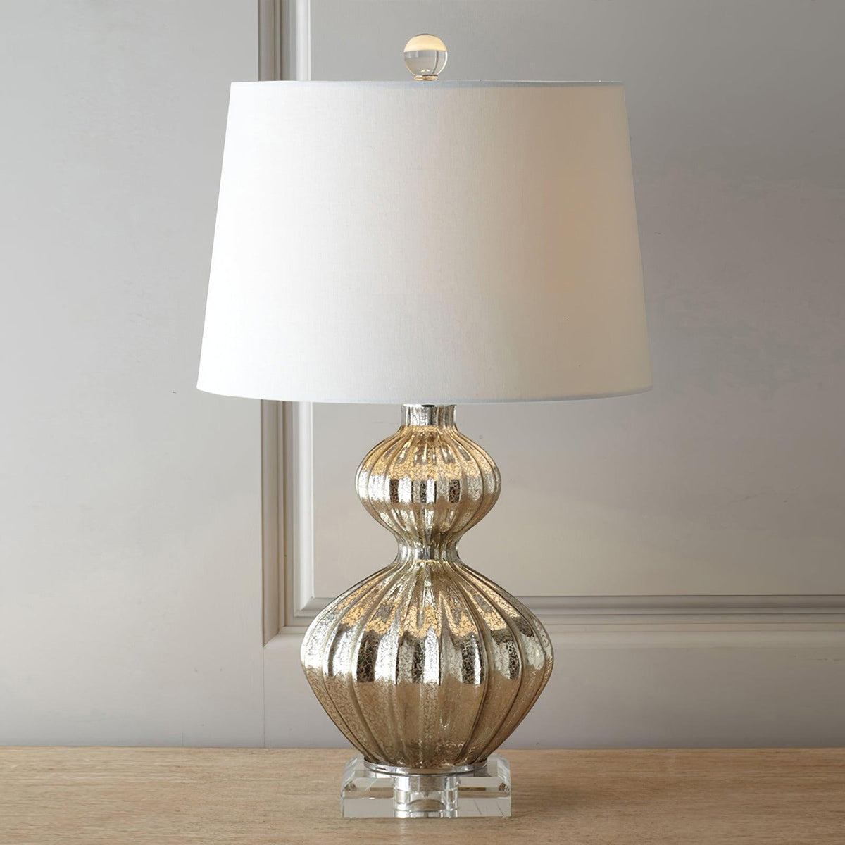 Gloria elegant bordlampe i glas