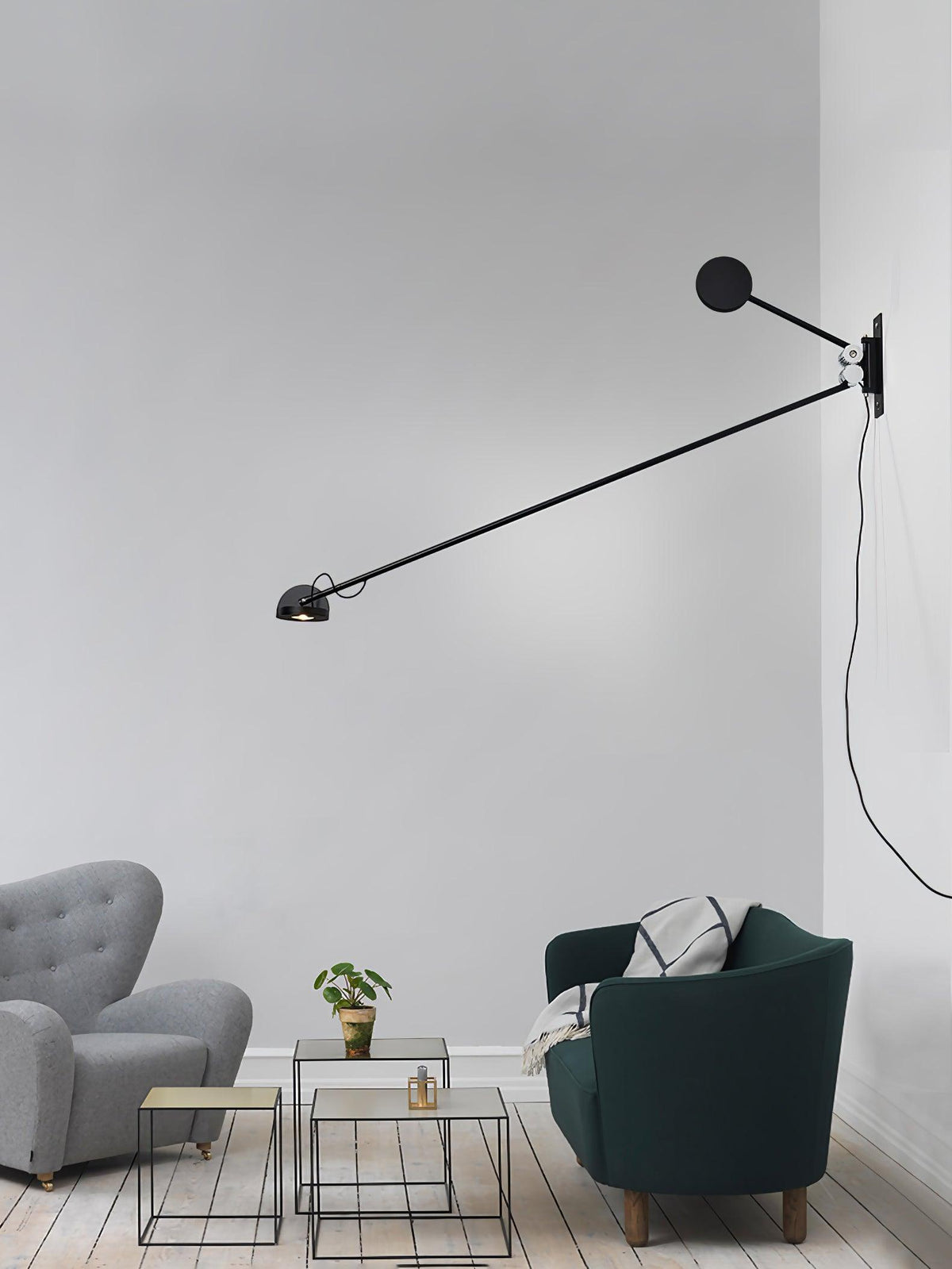Nexus Wall Lamp