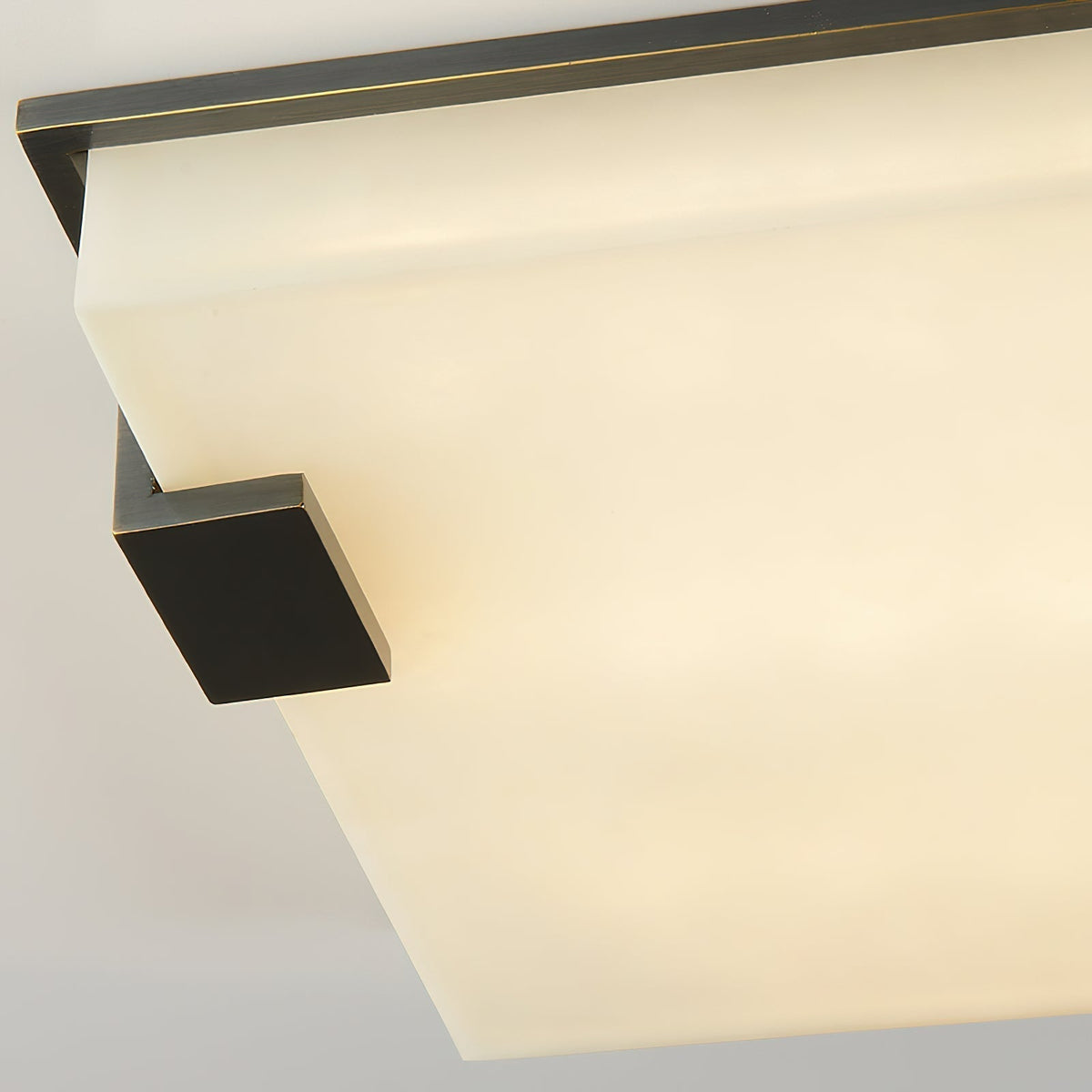 Aveninina loftslampe