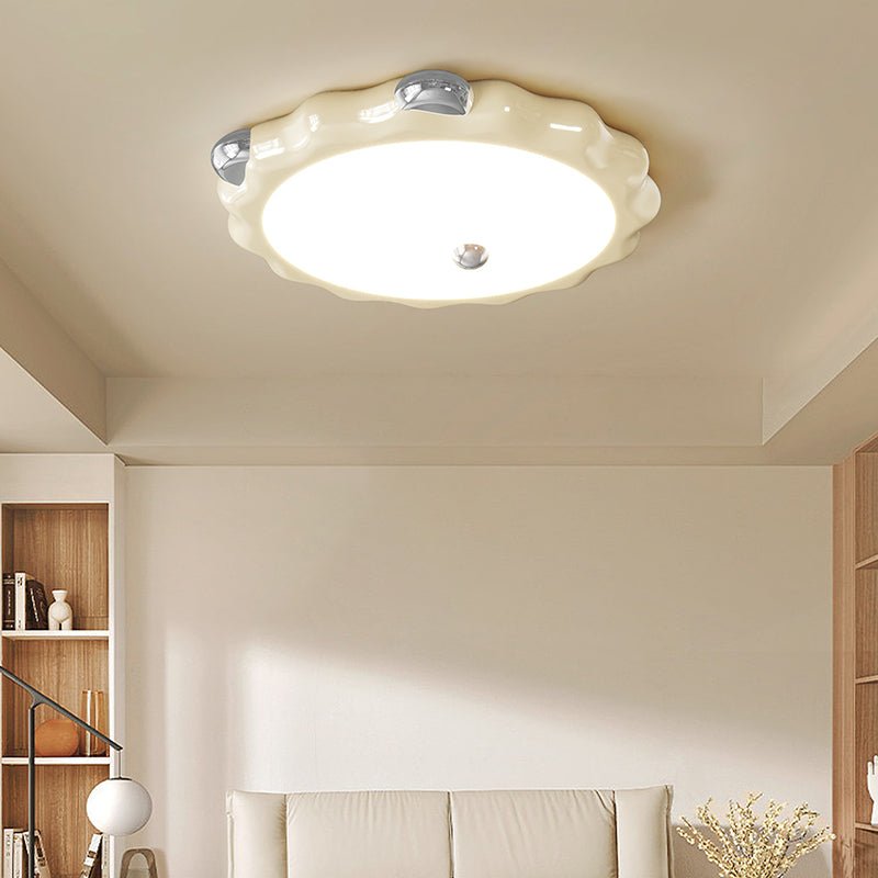 Casolila elegant konstnärlig taklampa i krämfärg