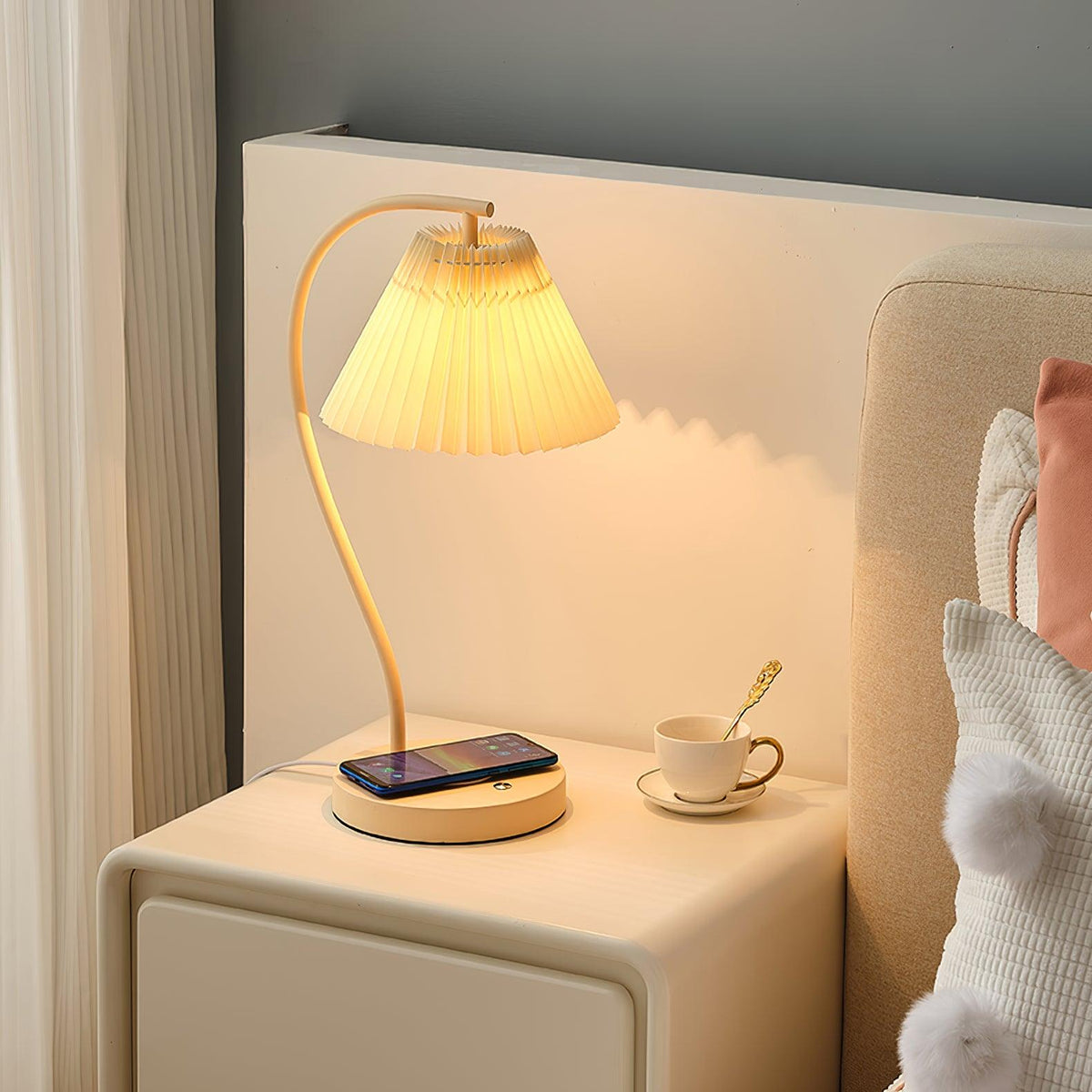 Evlaeus minimalistisk skrivebordslampe i træ