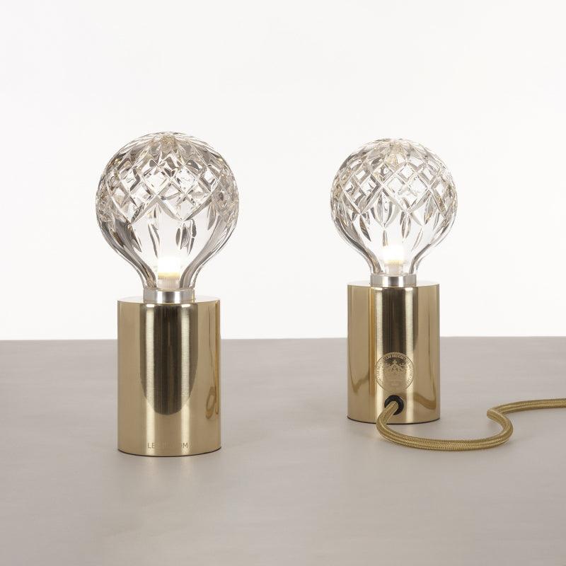 Lyrician industriel bordlampe i messing og glas