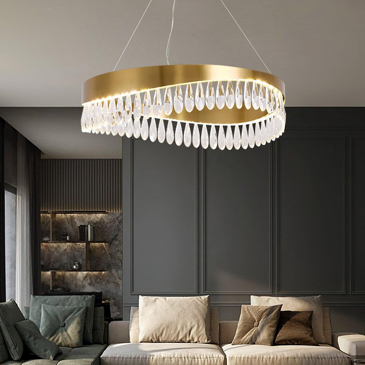 Cana poleret lysekrone med krystalring og LED