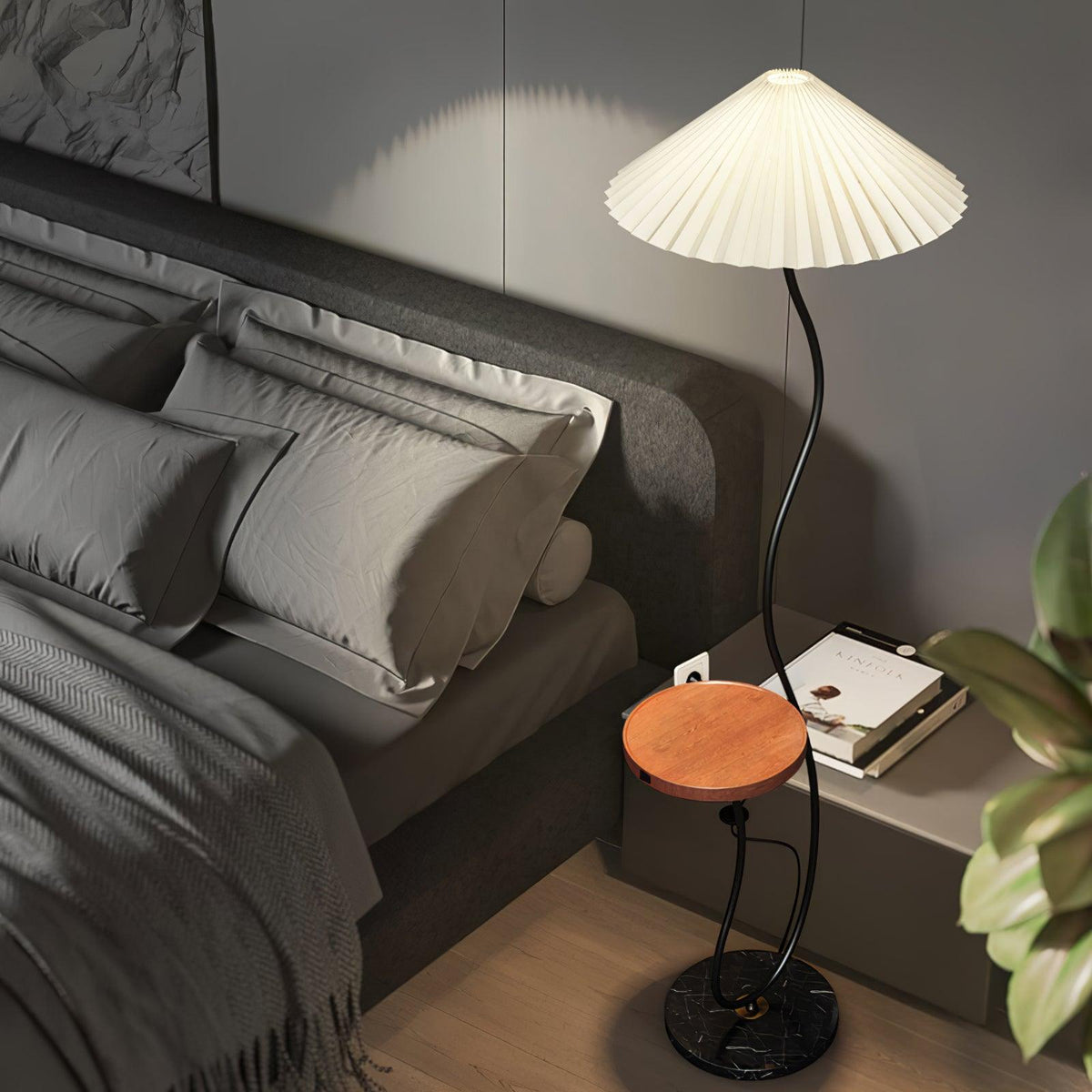 Ghel minimalistisk gulvlampe i træ