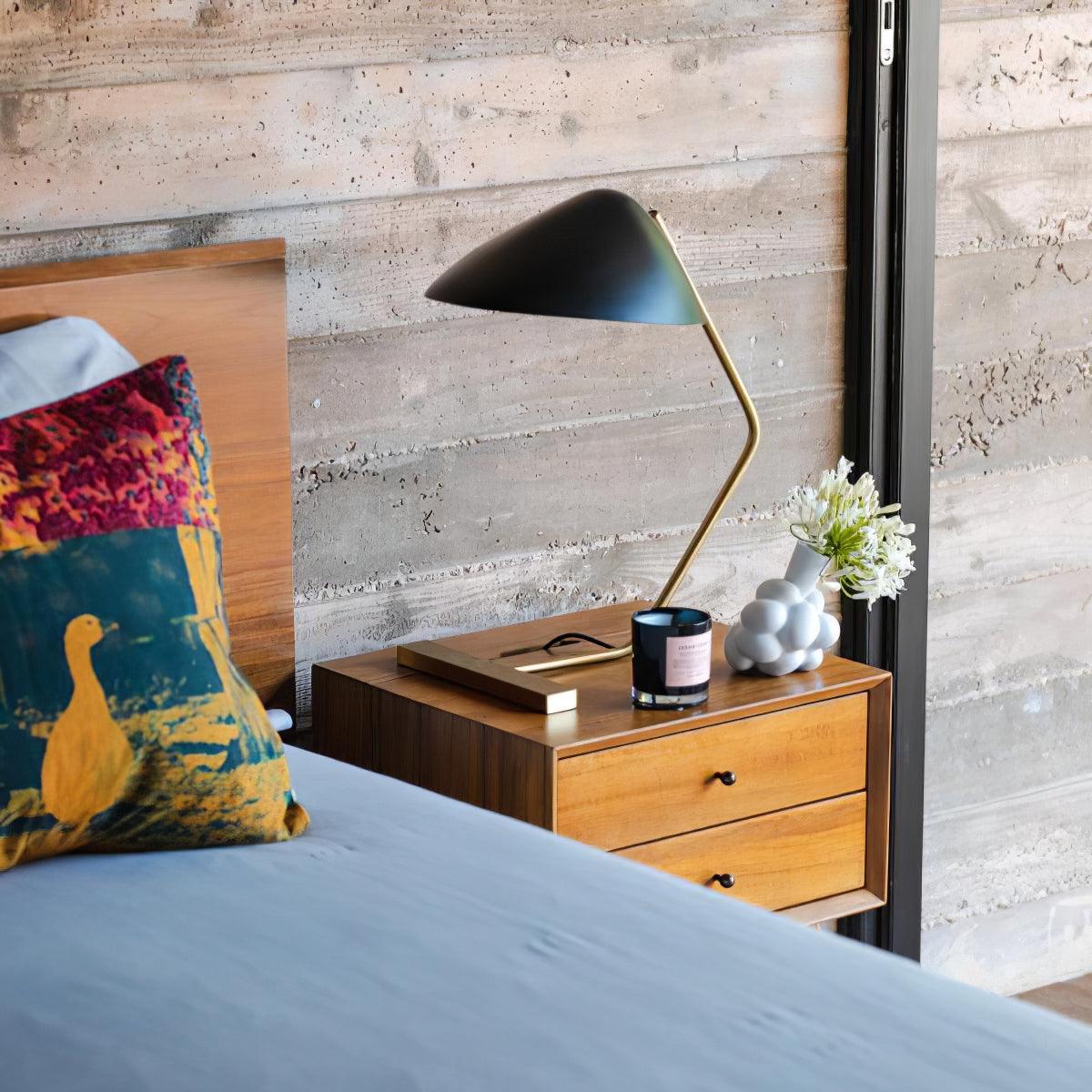Velaice bordlampe i mid-century-stil